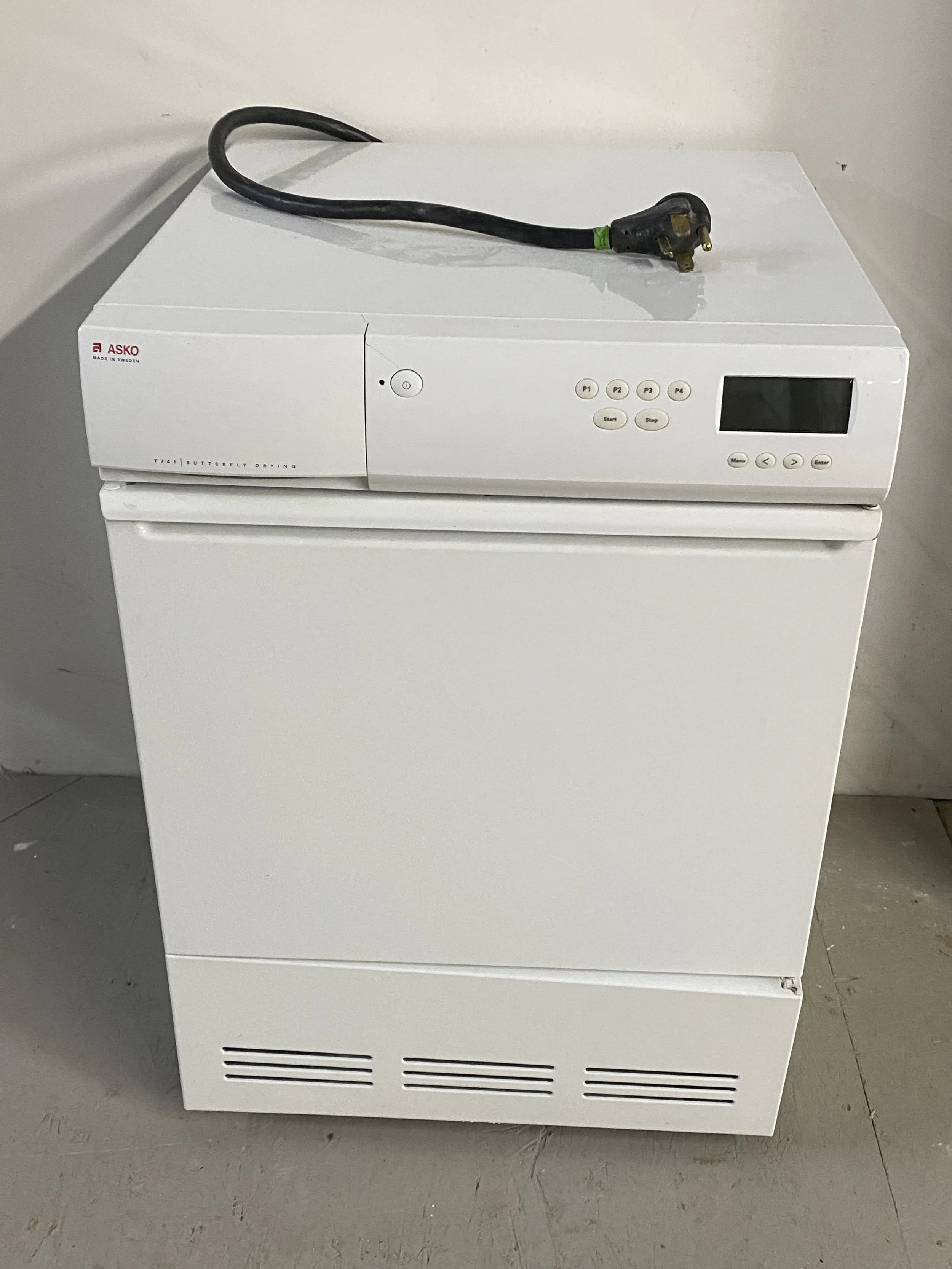 ASKO Electric Dryer B102