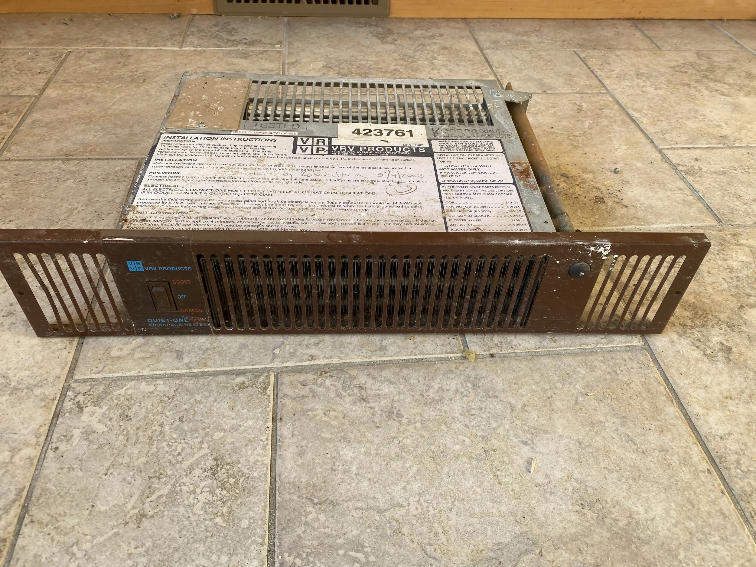 Hot Water Toe Kick Heater C282