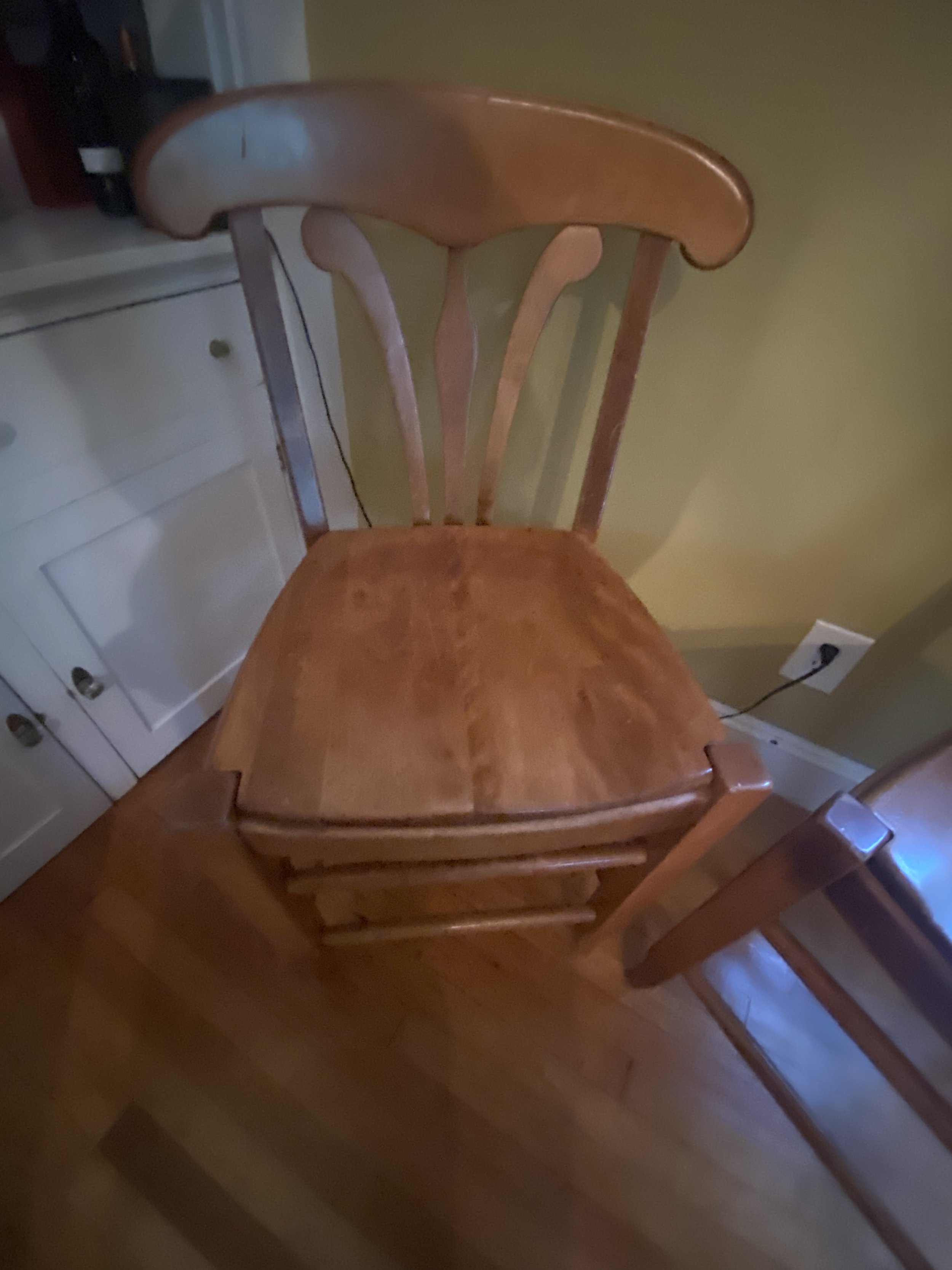 Nichols and Stone Cherry Manor Bar Chair Z999