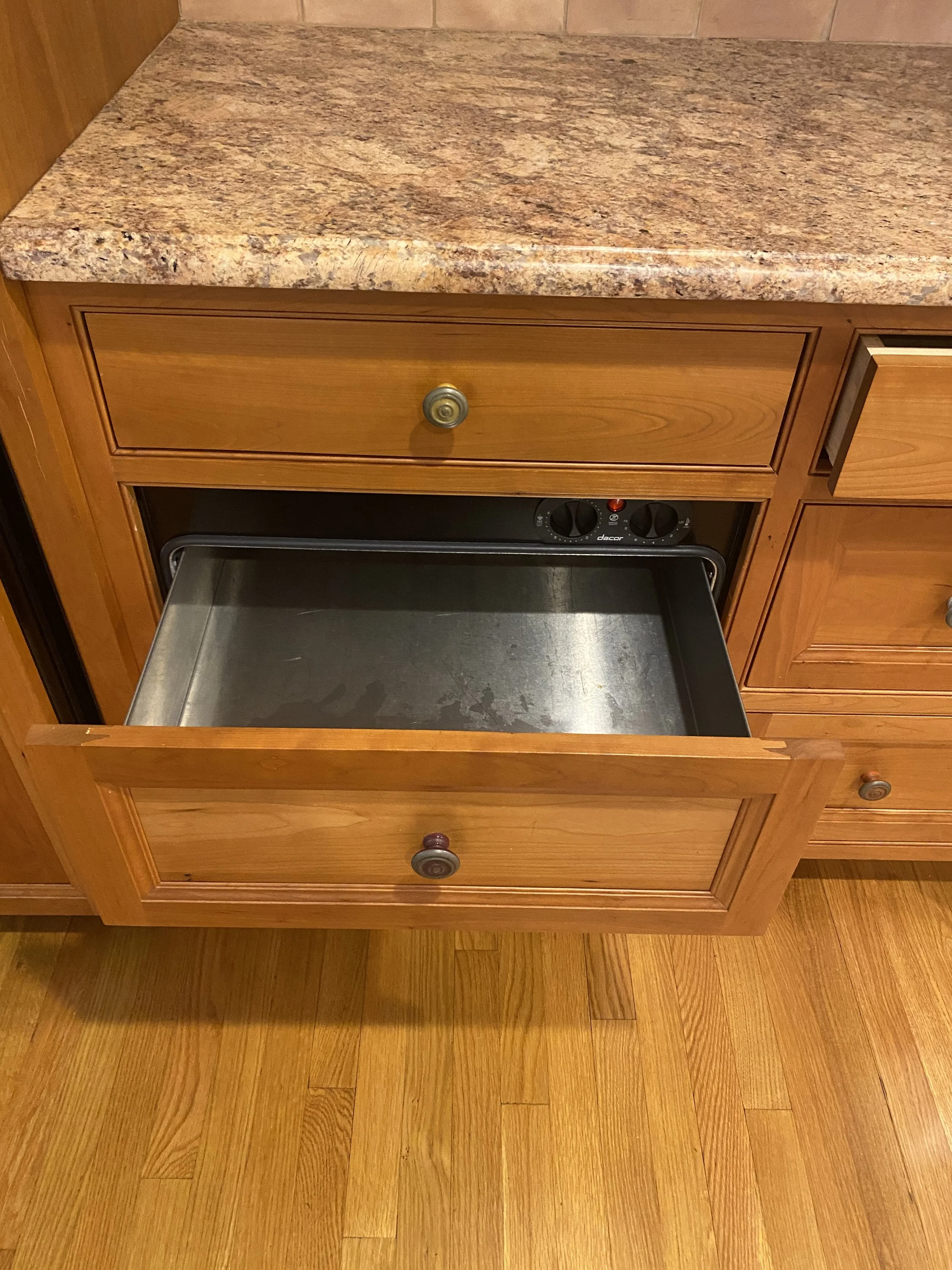 Dacor 24" Panel Ready Warming drawer C806
