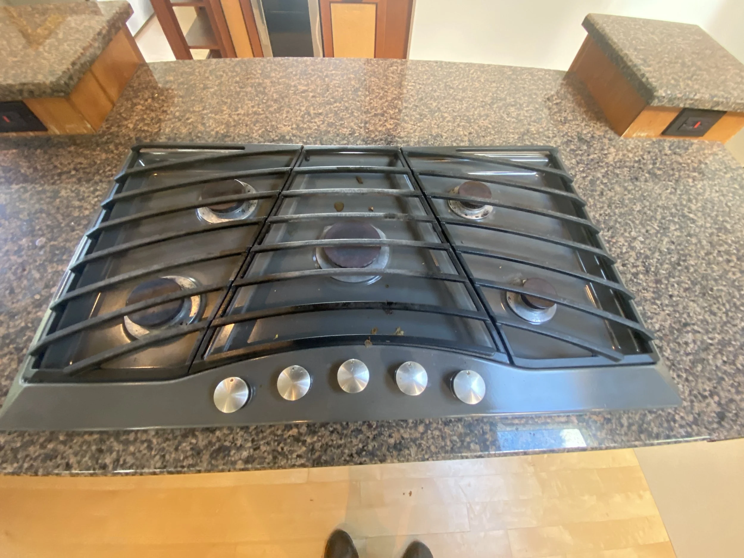 Viking 36" Propane Cooktop CL18