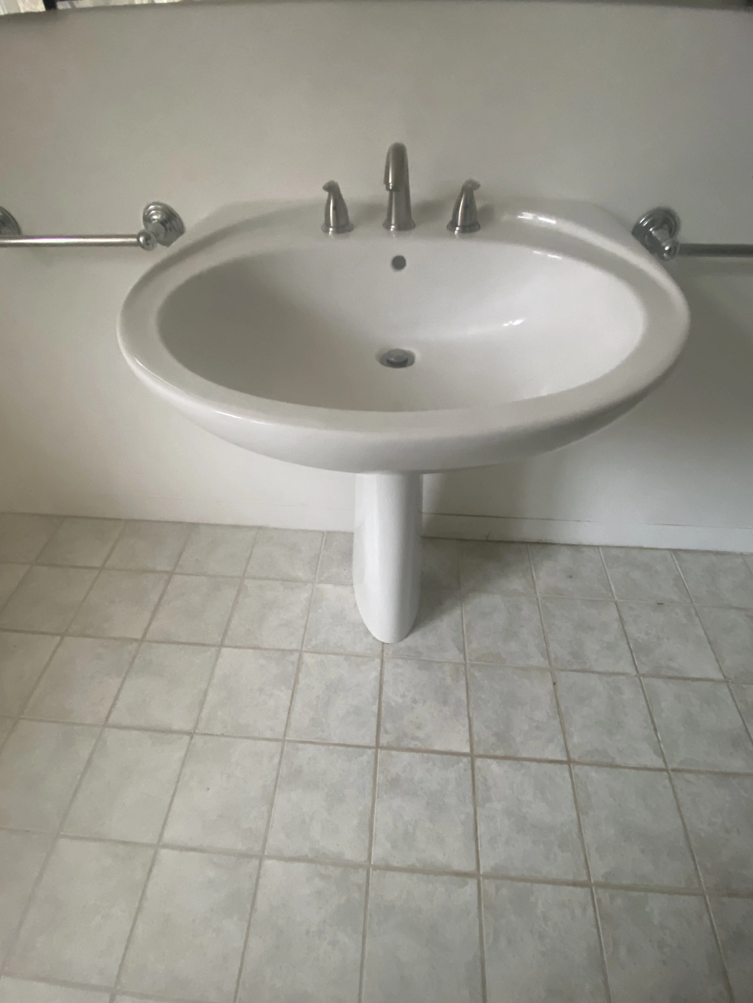Kohler Pedestal Sink N969