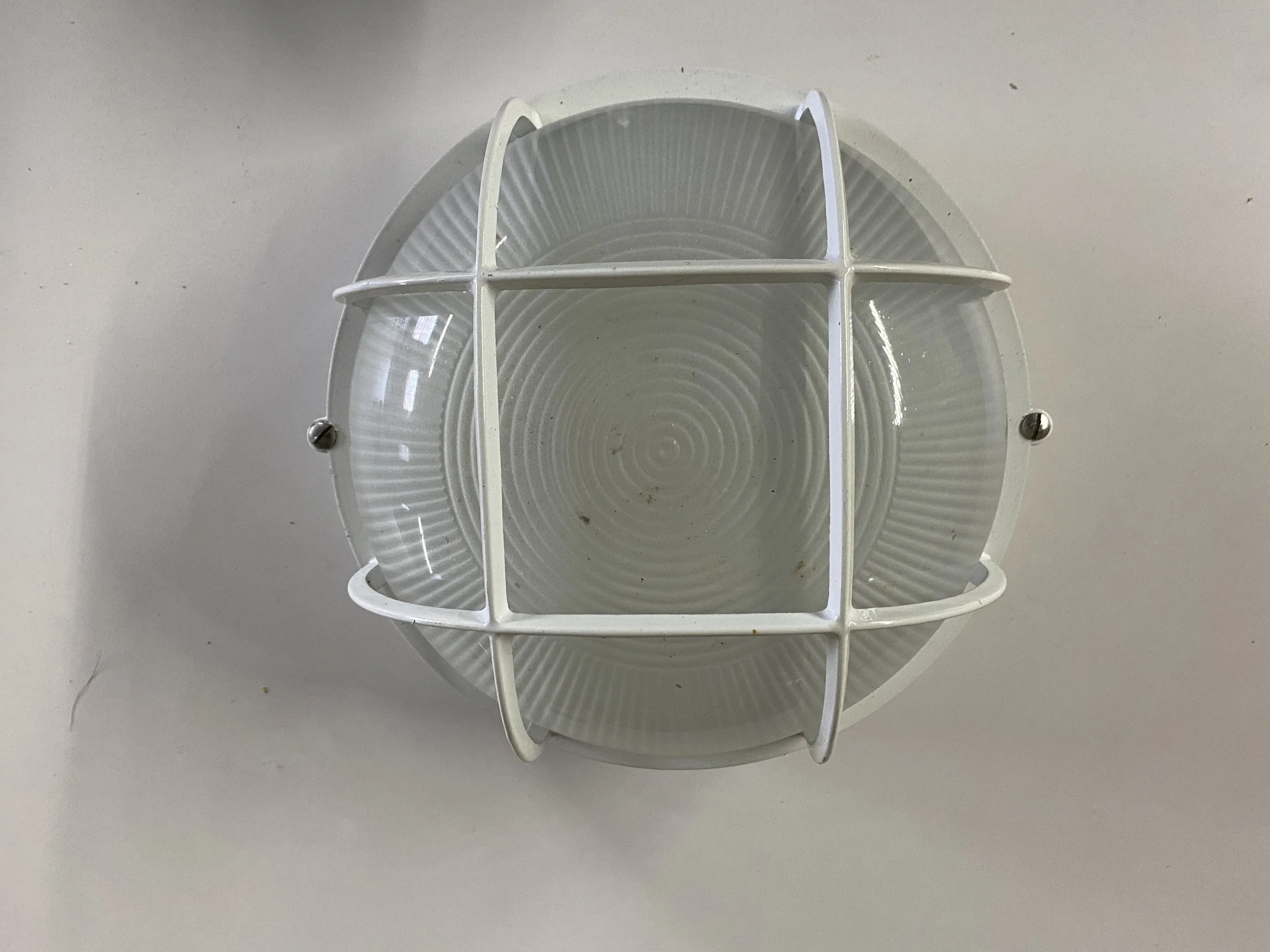 BULKHEAD WALL MOUNT LIGHT C266