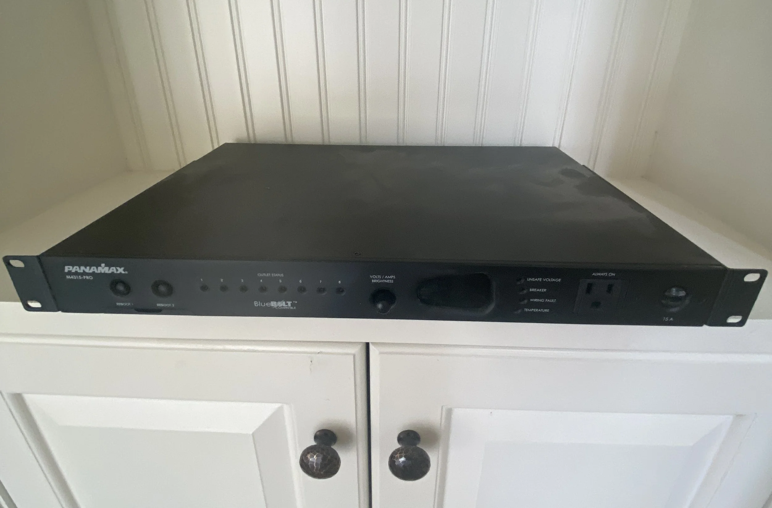 Panamax M4315-PRO Power Manager W387