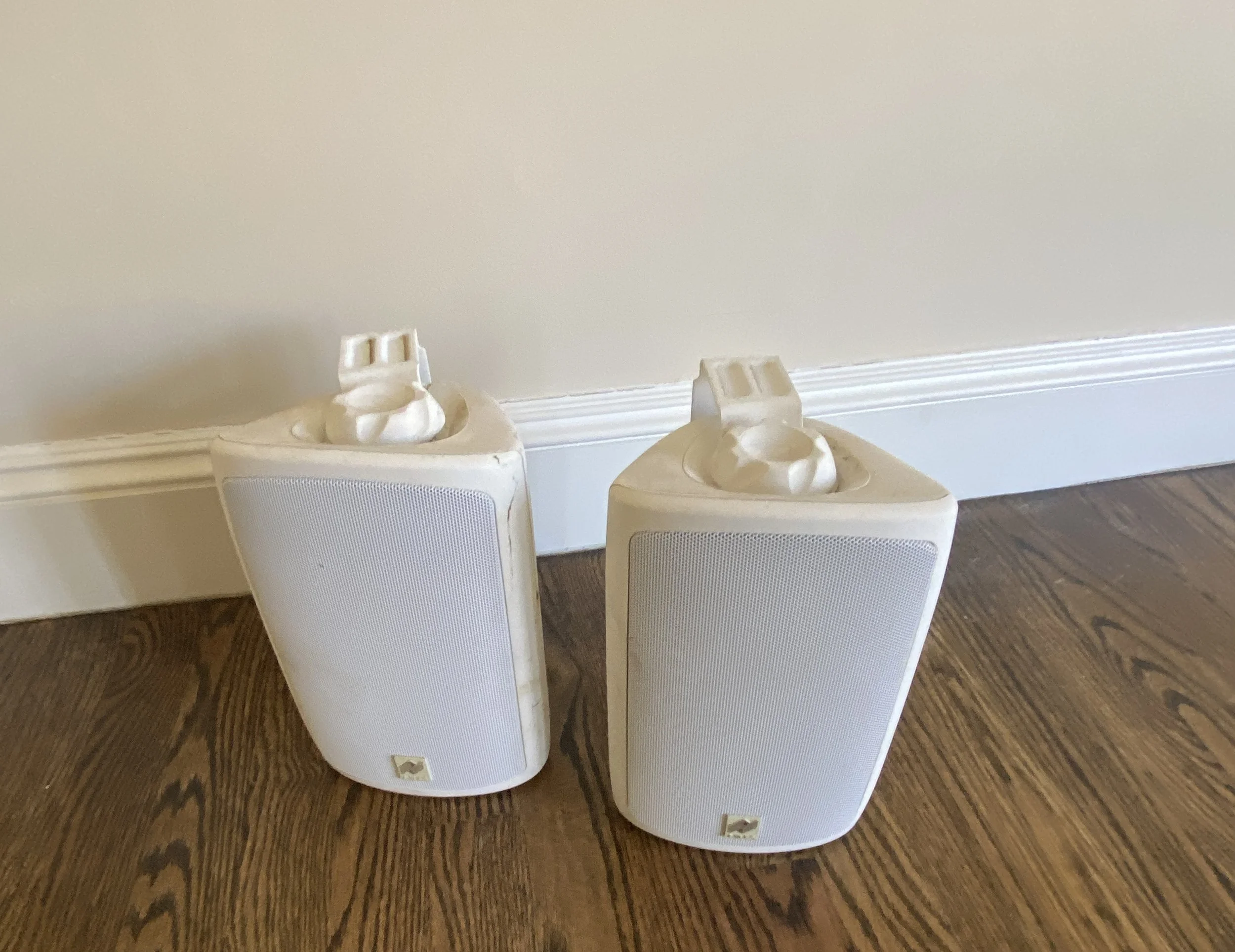 Niles OS 5.5 Outdoor Speaker W387