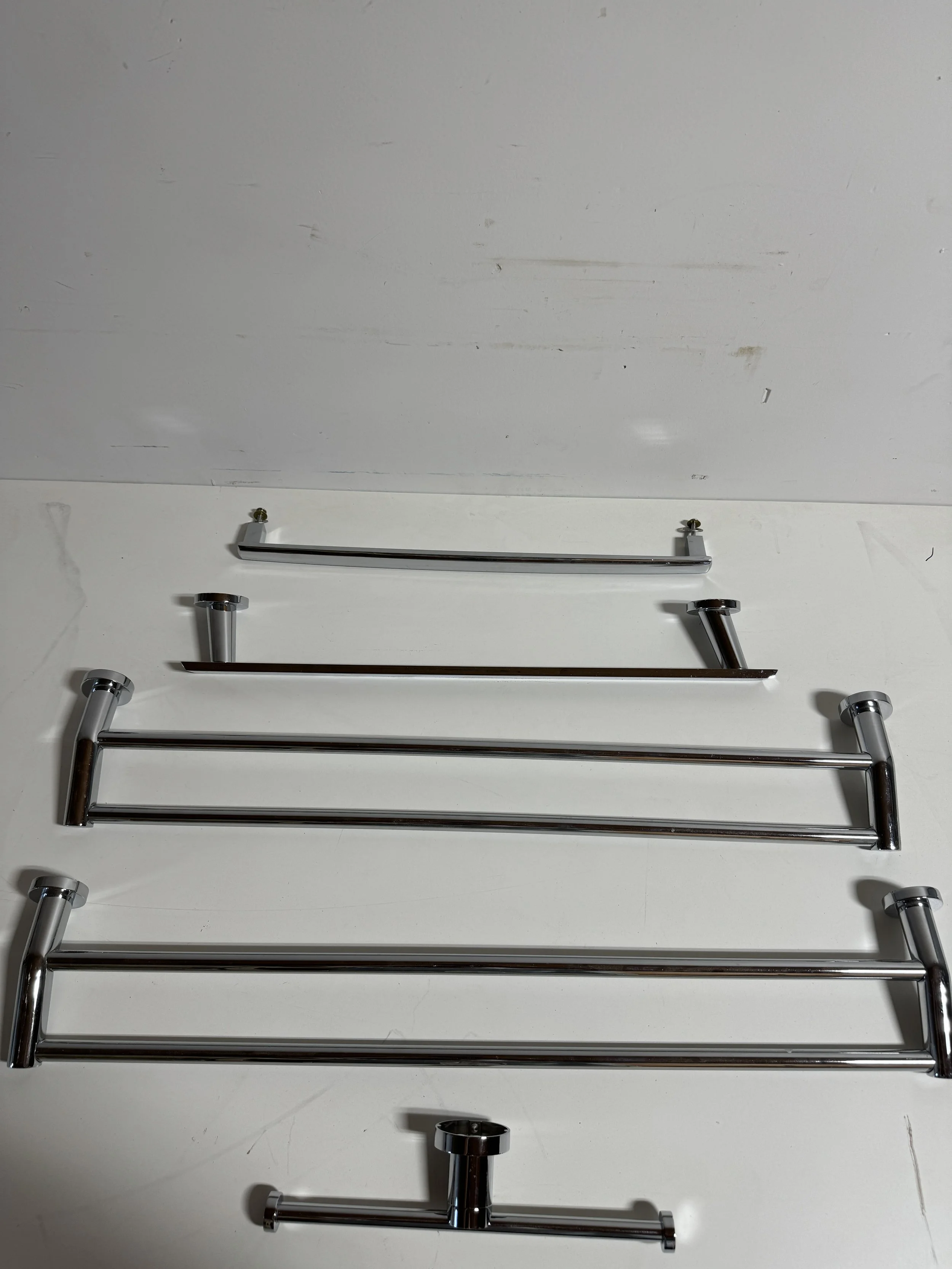 Chrome Finish Bath Accessory Set B521