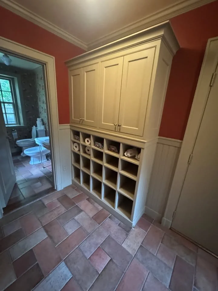 Cubby Cabinet B333 b.jpg