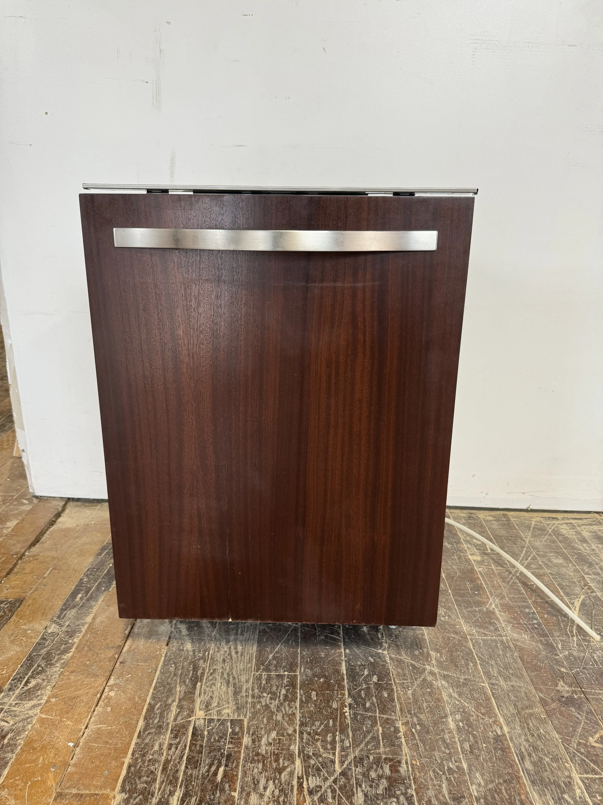 Viking Panel Ready Dishwasher Z995