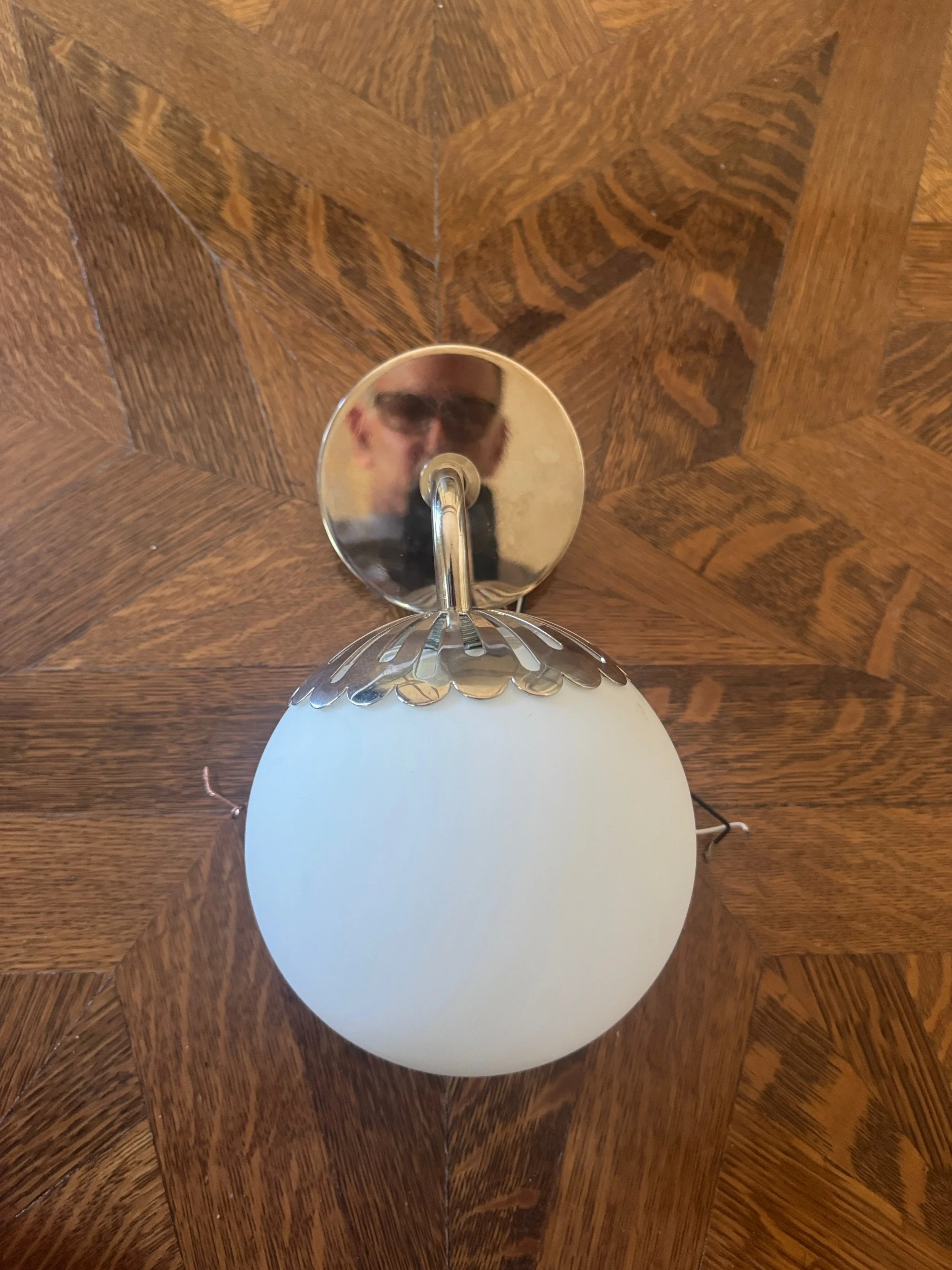 LIGHT GH 11A.jpg