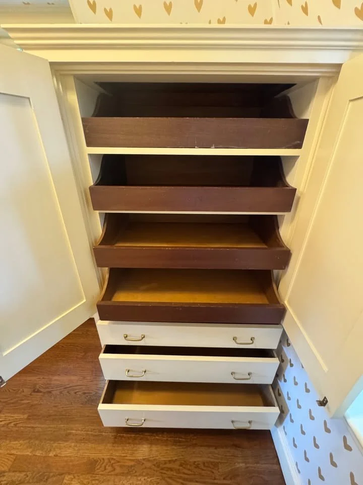 Reclaimed Dressing Room Cabinets B333 d.jpg
