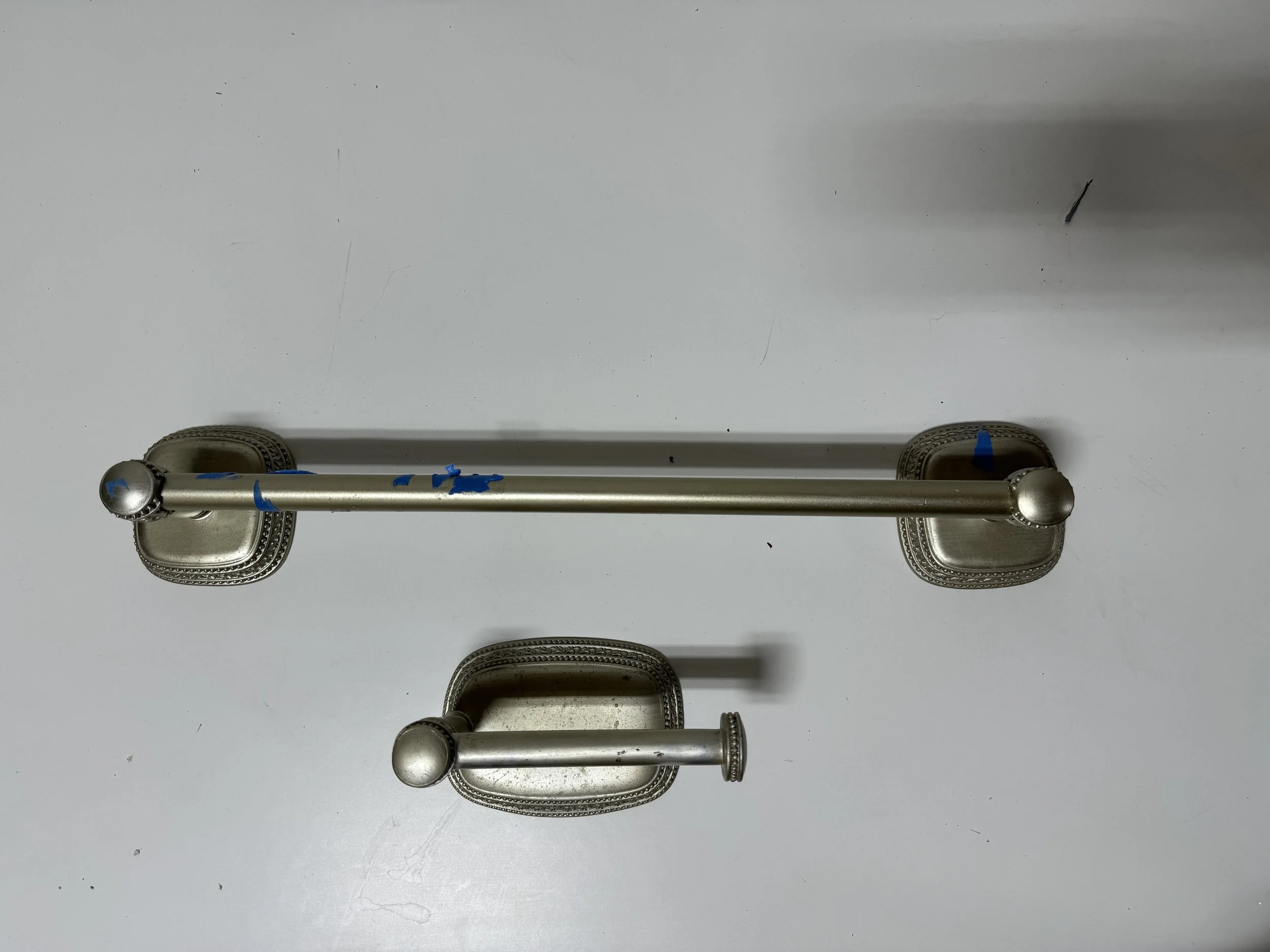 Bath Accessory Set W655 B