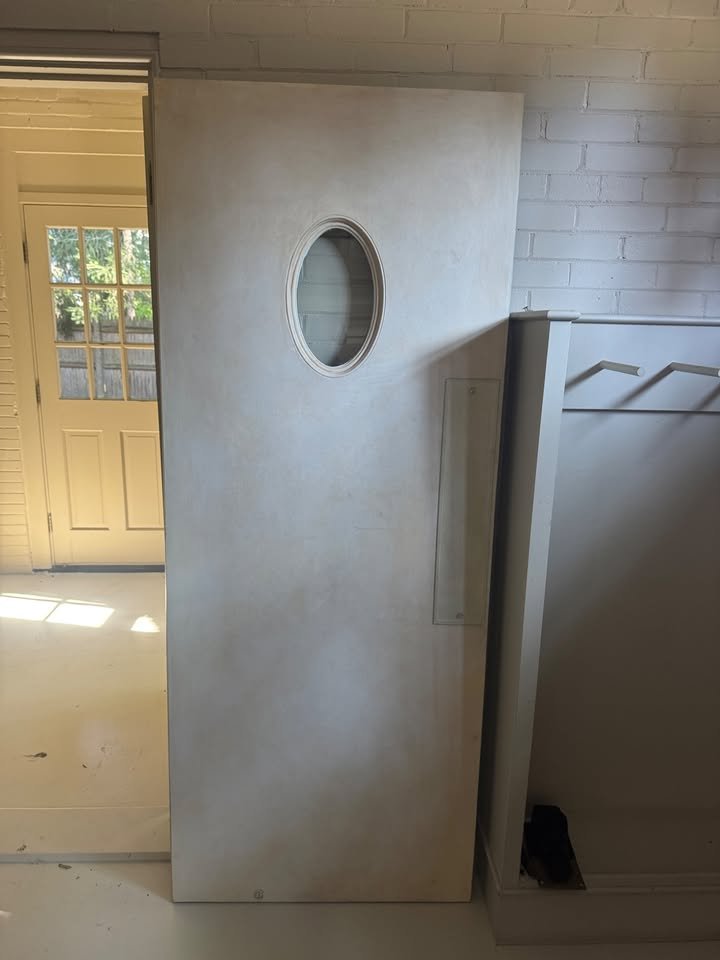 Reclaimed Porthole Door B333 b.jpg