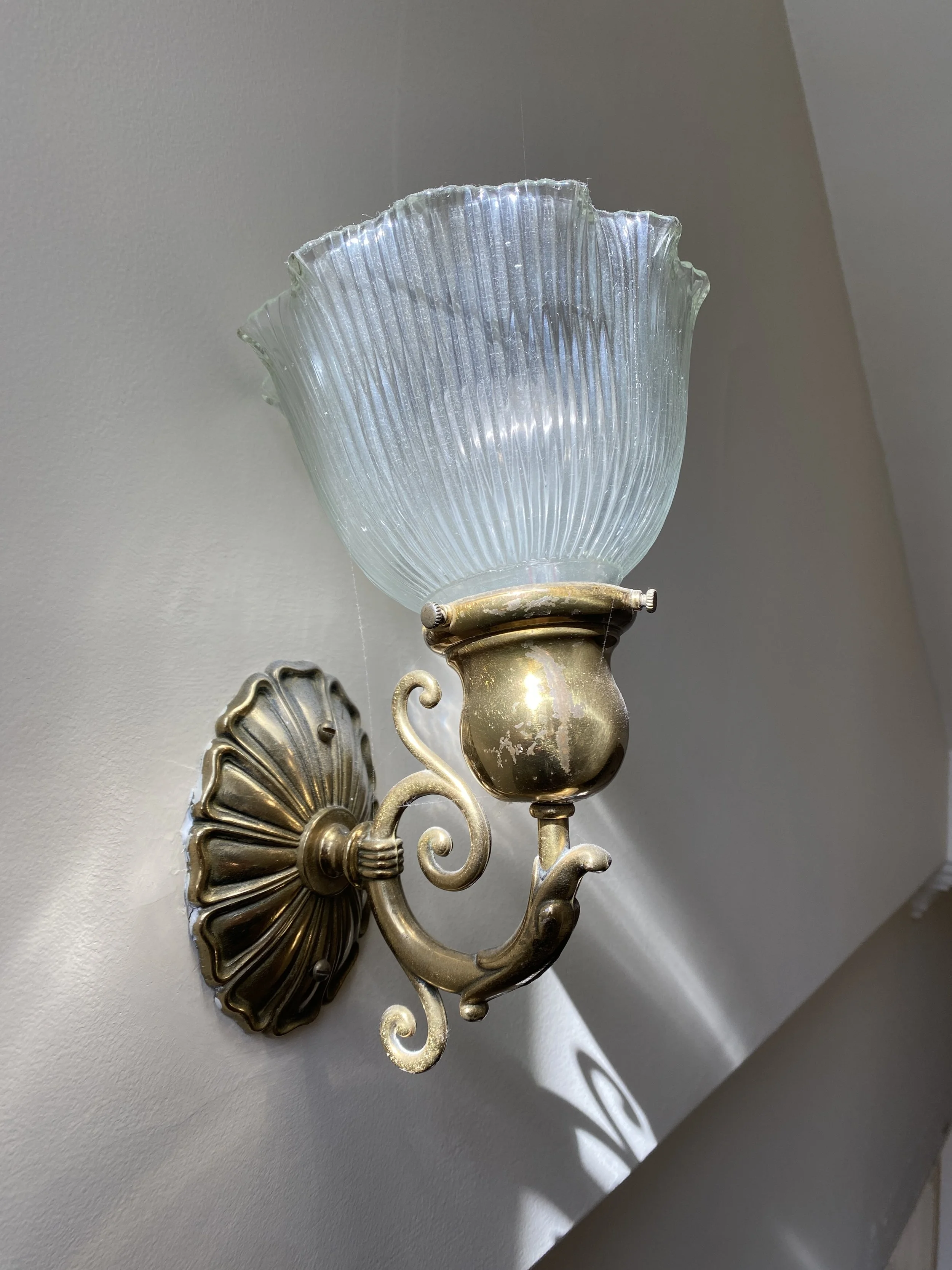 Brass Sconce W387