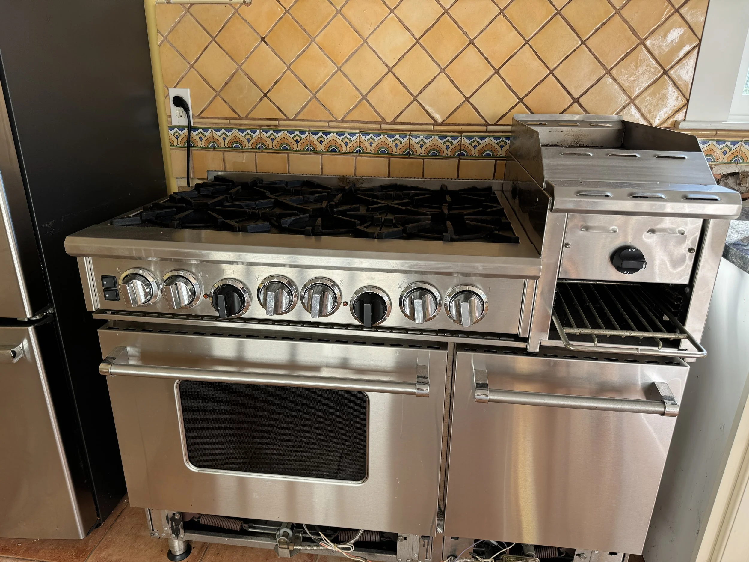 BlueStar 48" six burner with griddle range FL28