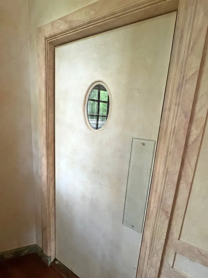 Reclaimed Porthole Door B333 a.jpg