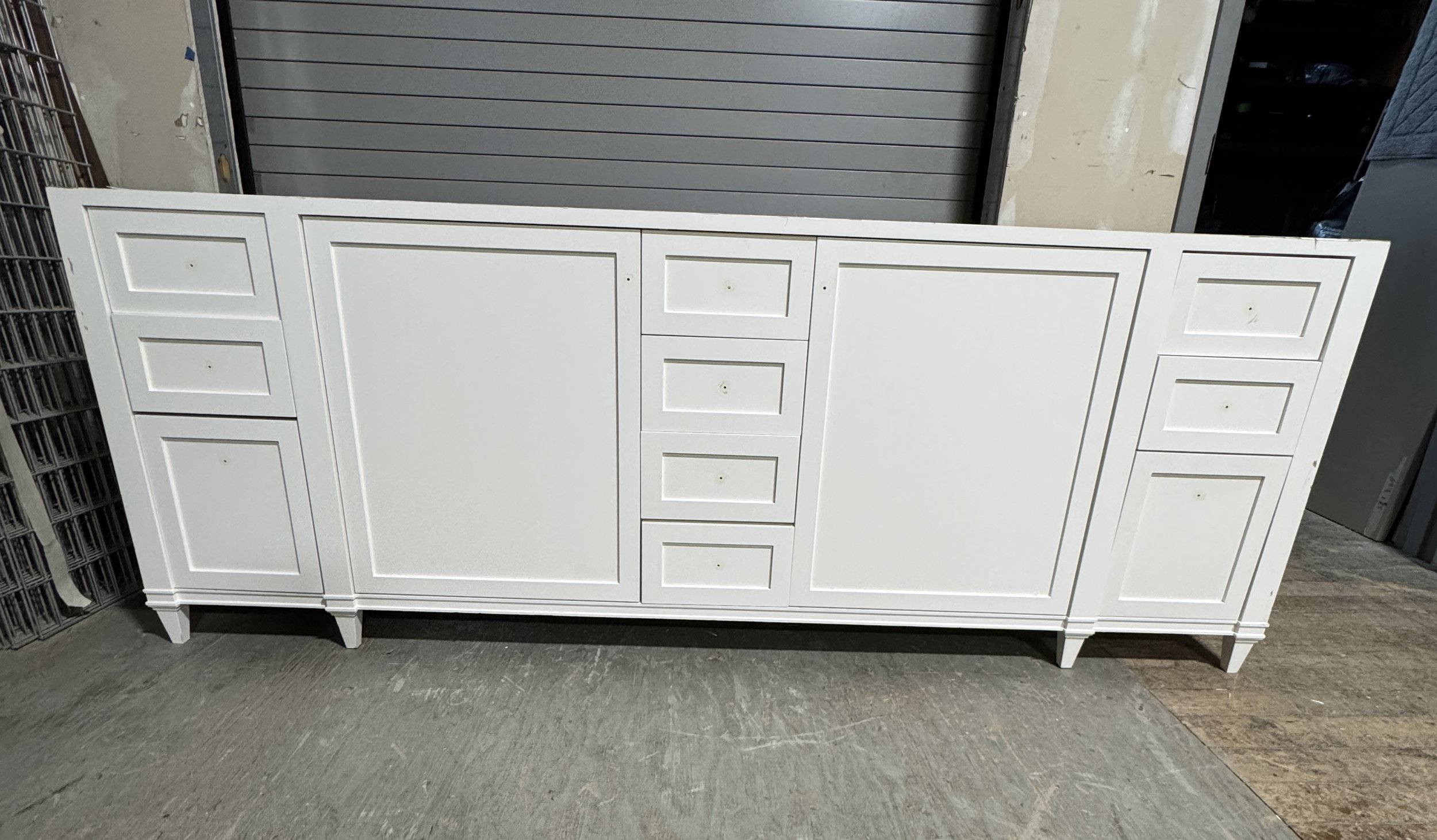 Bathroom Vanity W184