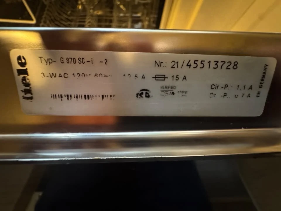 Panel Ready Miele Dishwasher B333 c.jpg
