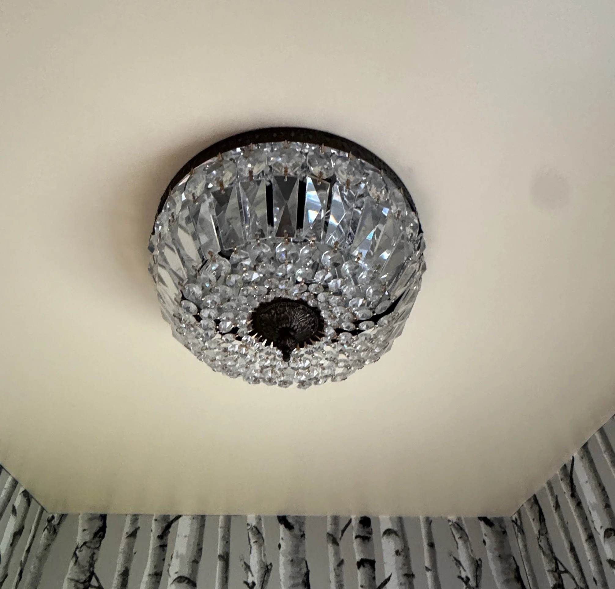 LIGHT GH 01.jpg
