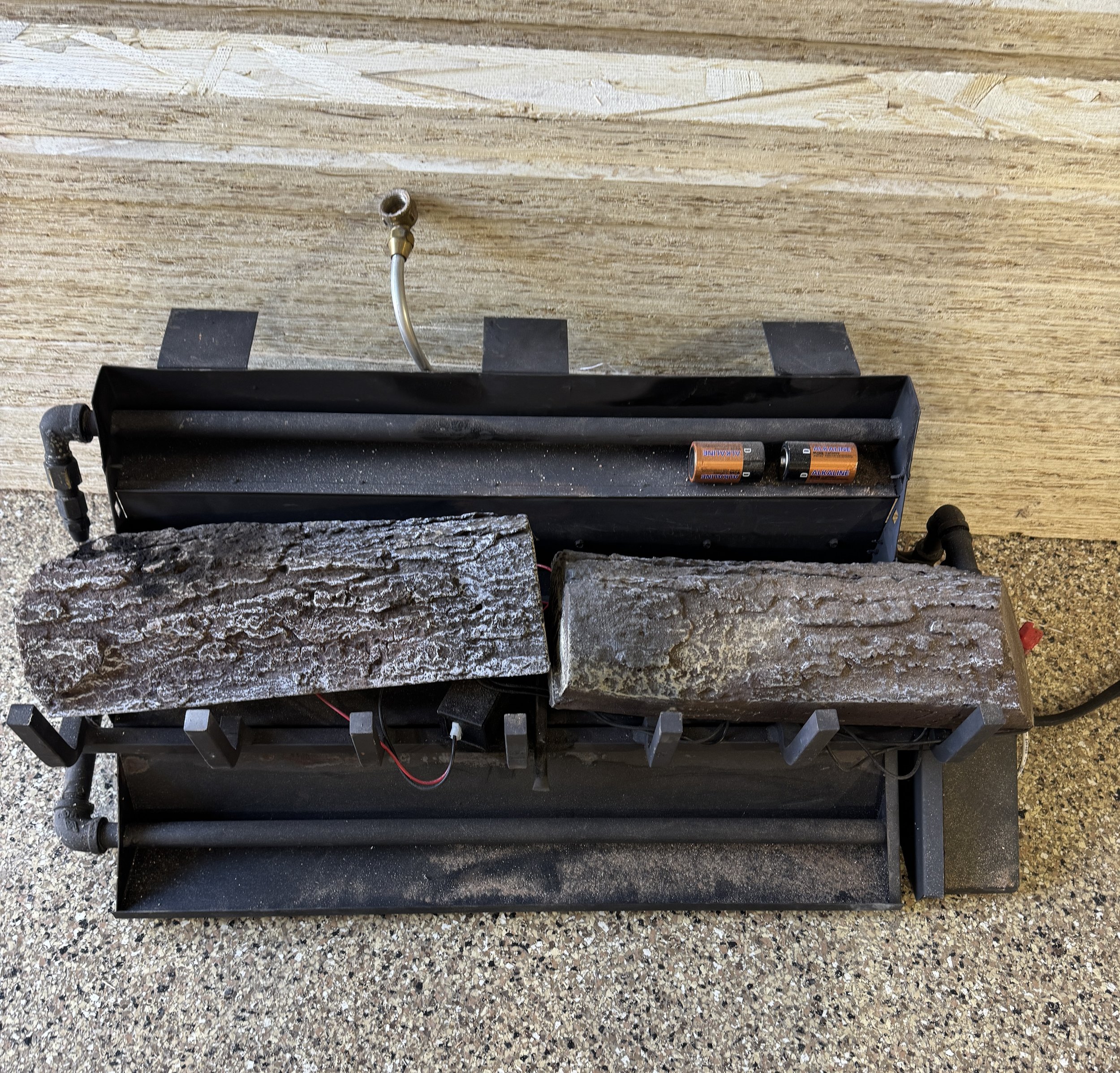 Heat N Glo 36" Gas Fireplace Log Set W184