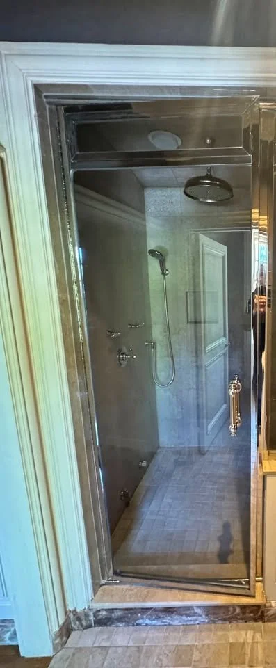 Reclaimed Shower door with top panel B333.jpg