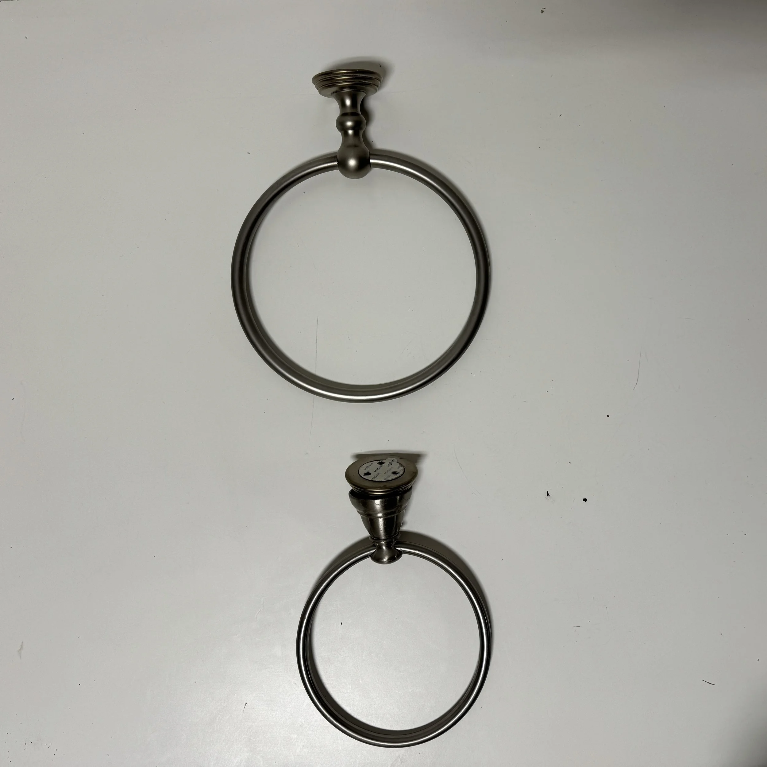 Bath Accessory Set D143 C