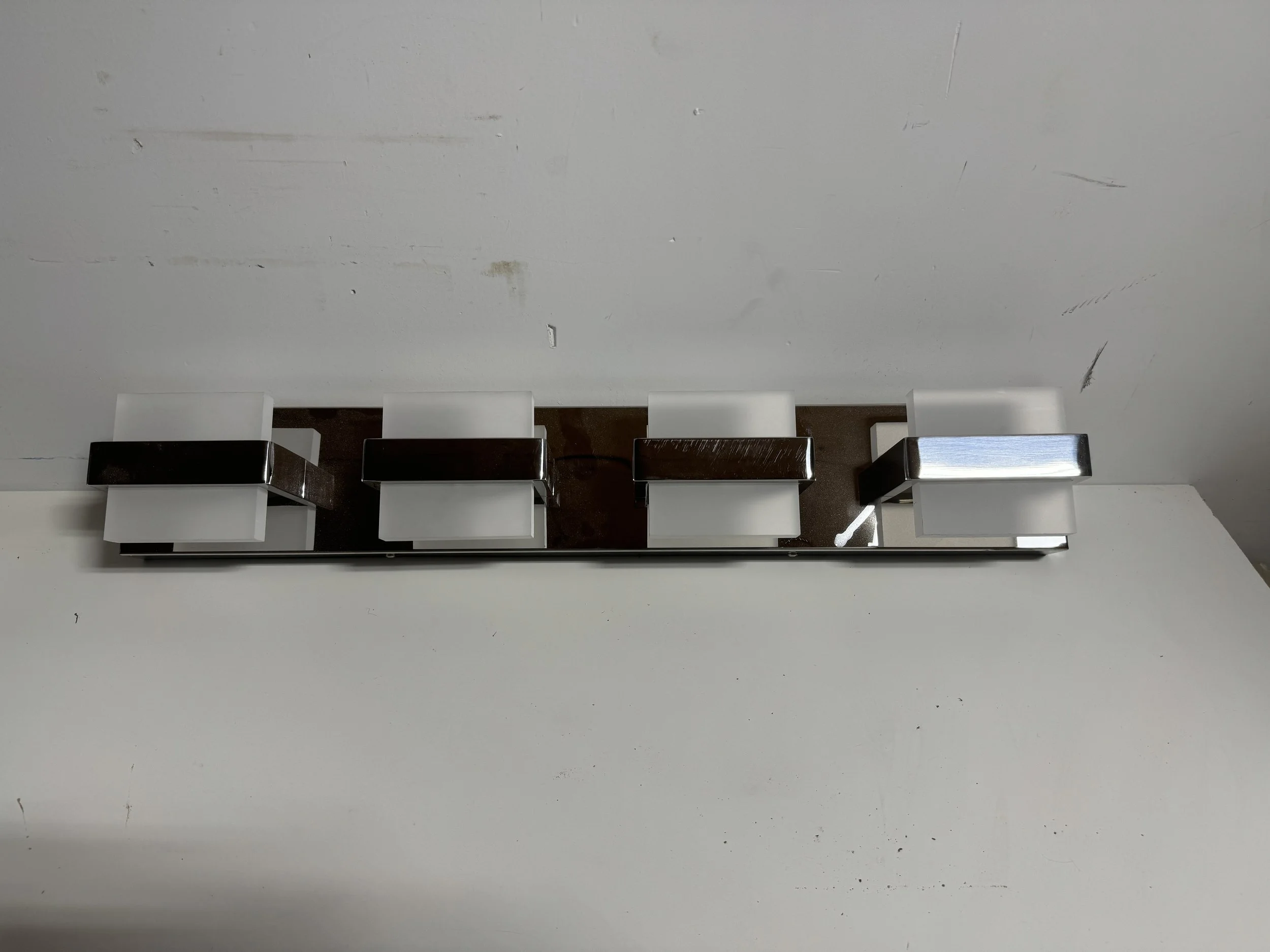 Modern Bathroom Vanity Light Z995