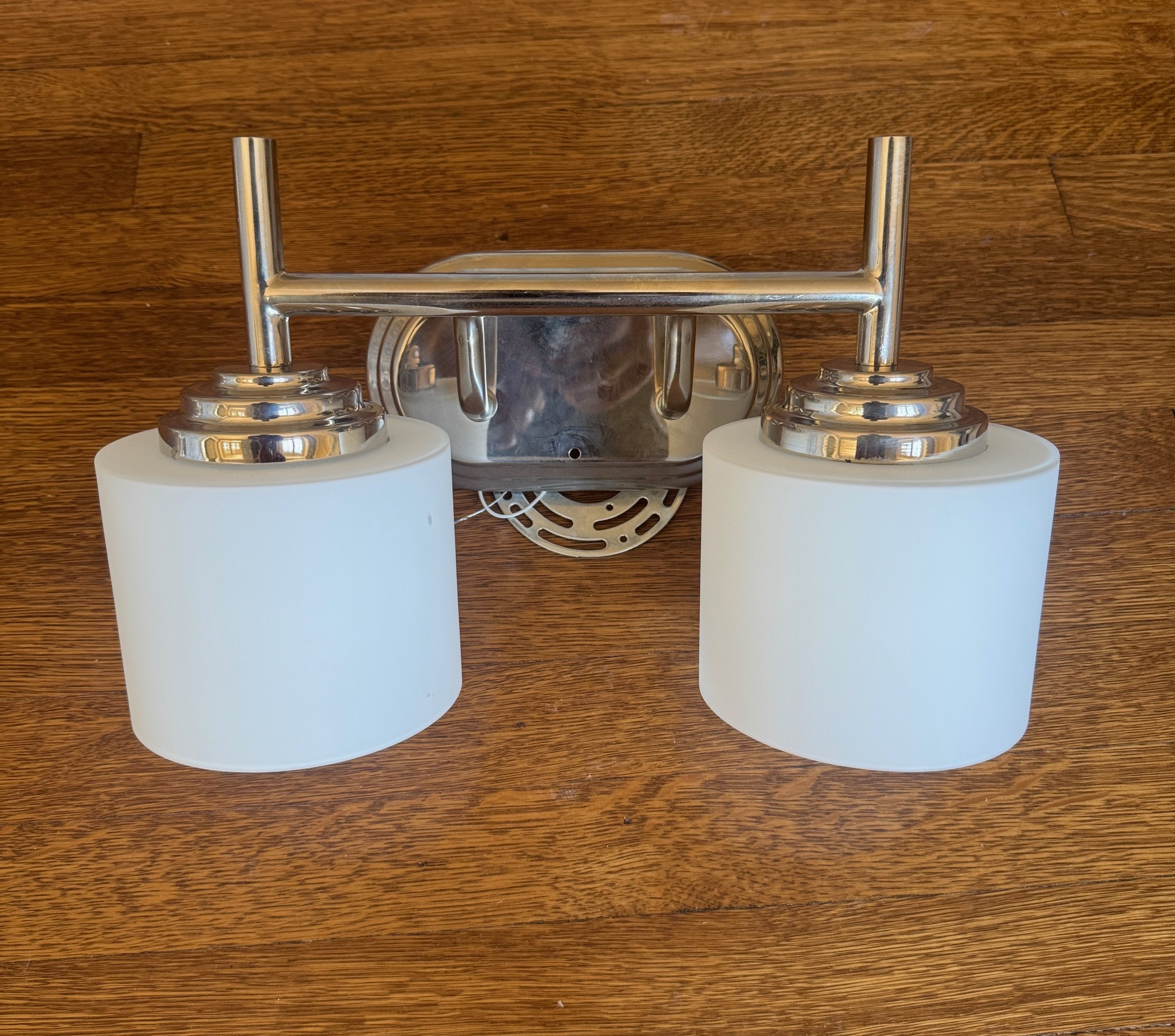 LIGHT BATHG 01.jpg