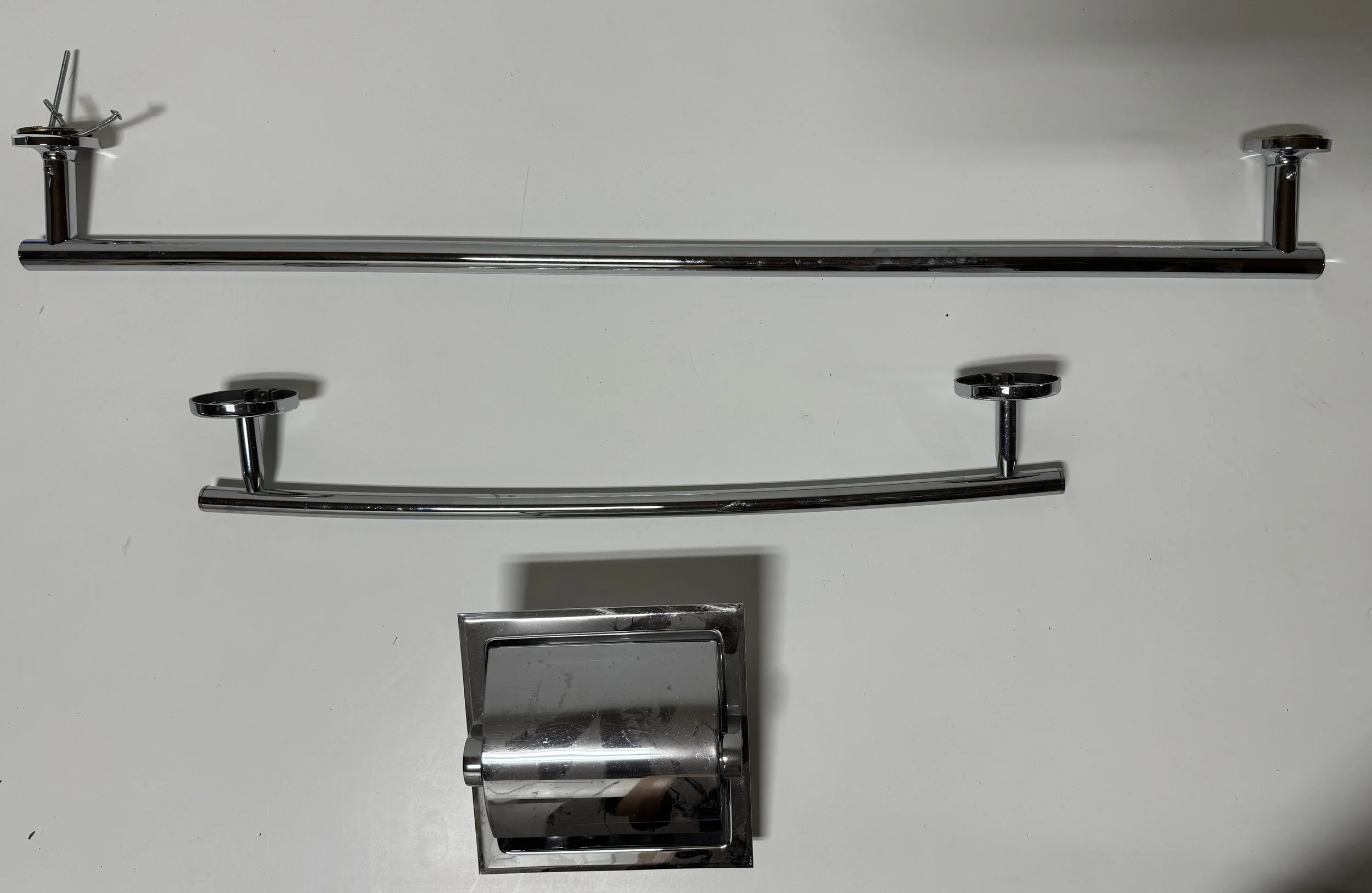 Bath Accessory Set C287 B