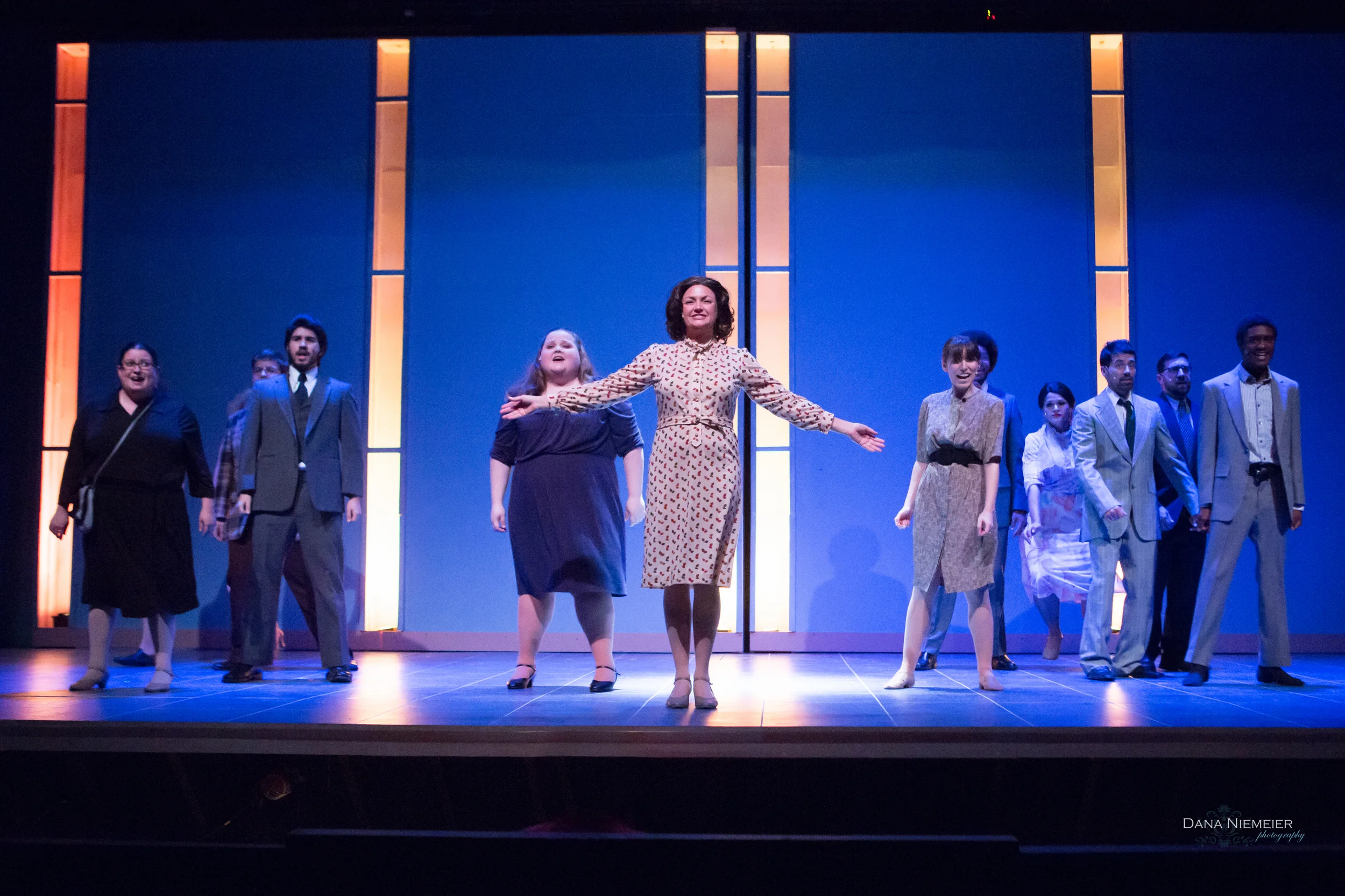 9 to 5: the Musical -Scenic and Lighting Design