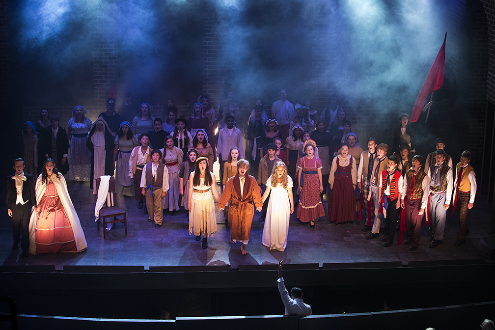 Les Misérables Student Edition - Scenic and Lighting Design