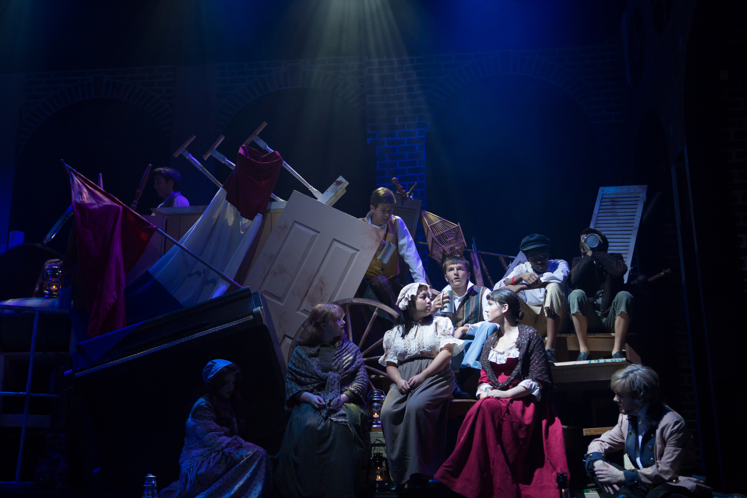 Les Misérables Student Edition - Scenic and Lighting Design