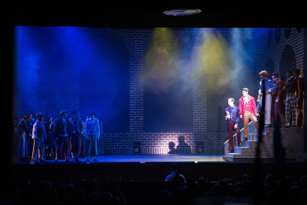 Les Misérables Student Edition - Scenic and Lighting Design