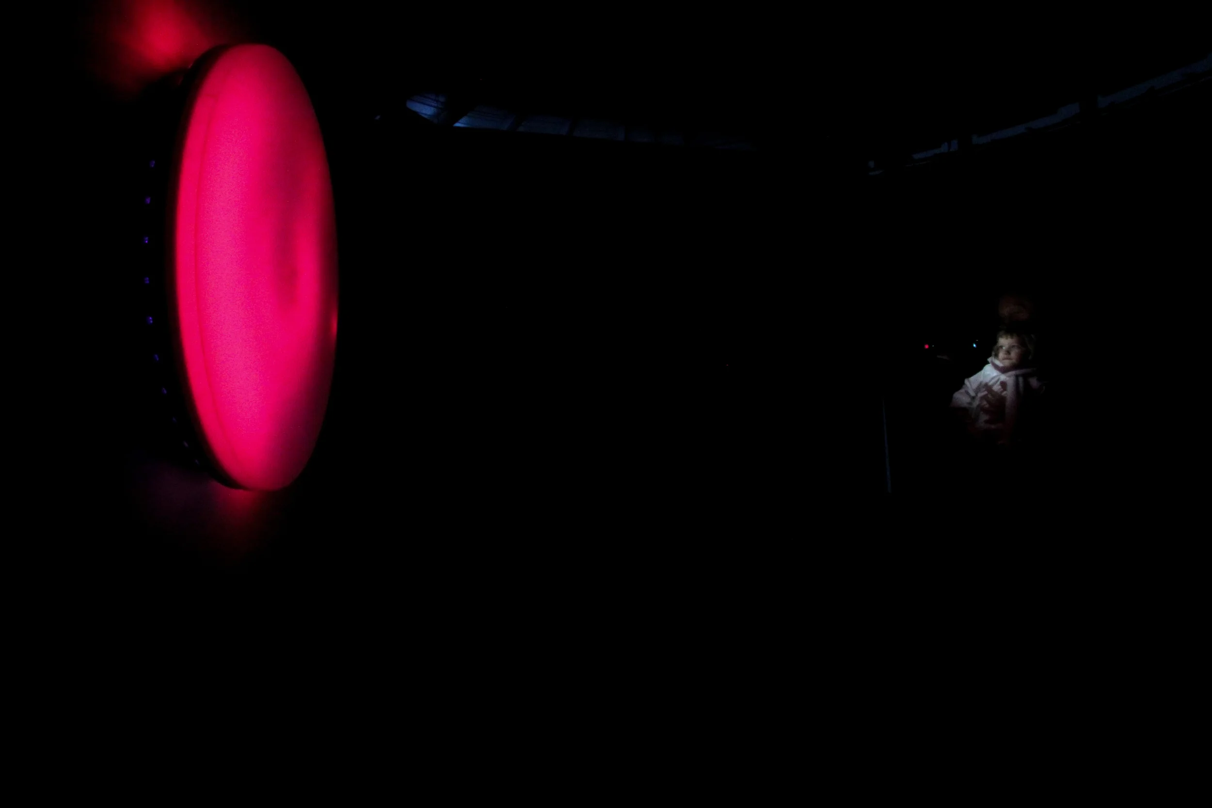 Aura, Philips. Biennale Design Saint Étienne 2015. image ©futurecrafter