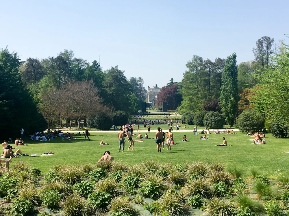 Summer-like Spring at Parco Sempione. Image ©futurecrafter