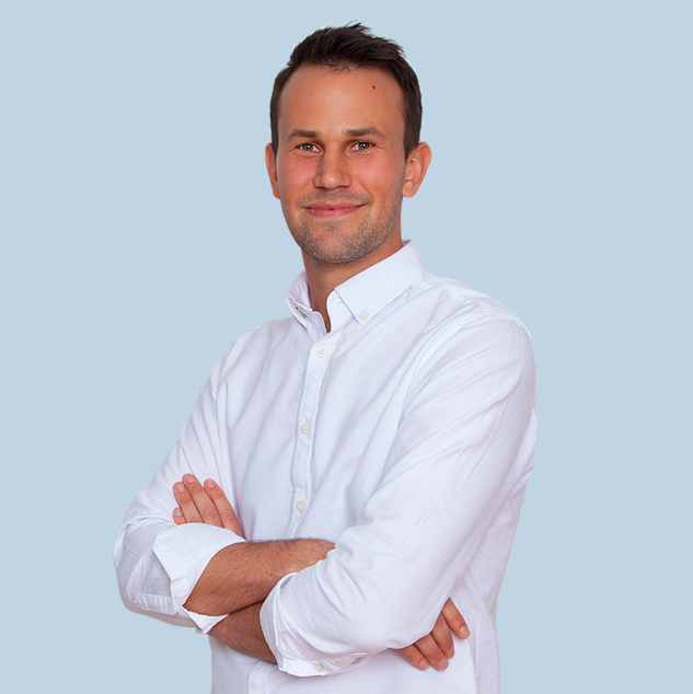 Mike Finkelstein Photographer.png