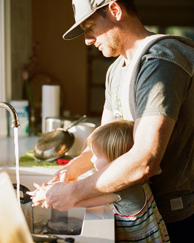 I&rsquo;ve been taking my camera out and capturing these sweet moments that make me joyful. I&rsquo;m thankful for a husband who loves our kids well. I&rsquo;m thankful for a kitchen that gets beautiful evening light 🙌🏻 and I&rsquo;m thankful for s