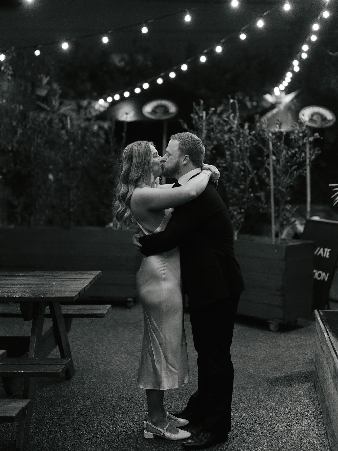 A private moment in the beer garden

Catherine &amp; Campbell 🥂 

Celebrant, DJ &amp; MC:&nbsp;@celebrantjohn
Cake: @ruwiscakes
Photographer &amp; videographer: @allmywednesdays
Florist: @flowersforeverafter