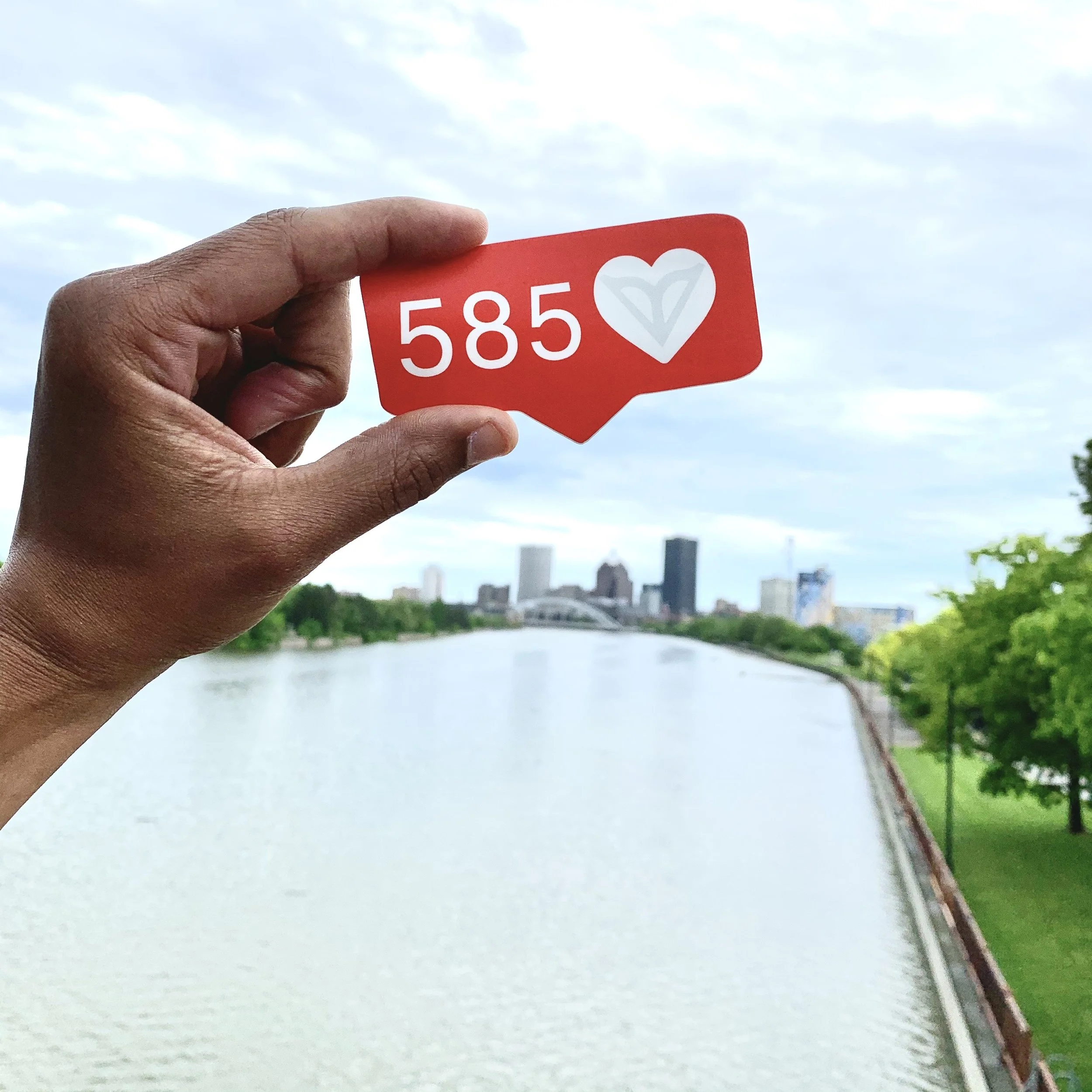 585 LOVE