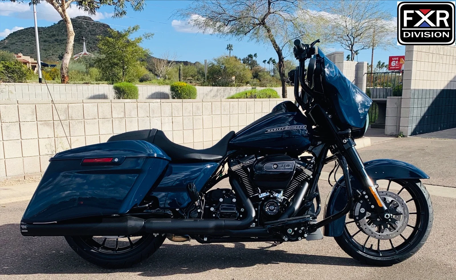 FXR DIVISION Streetwitch Handle Bars for Street Glide Models (EXCEPT