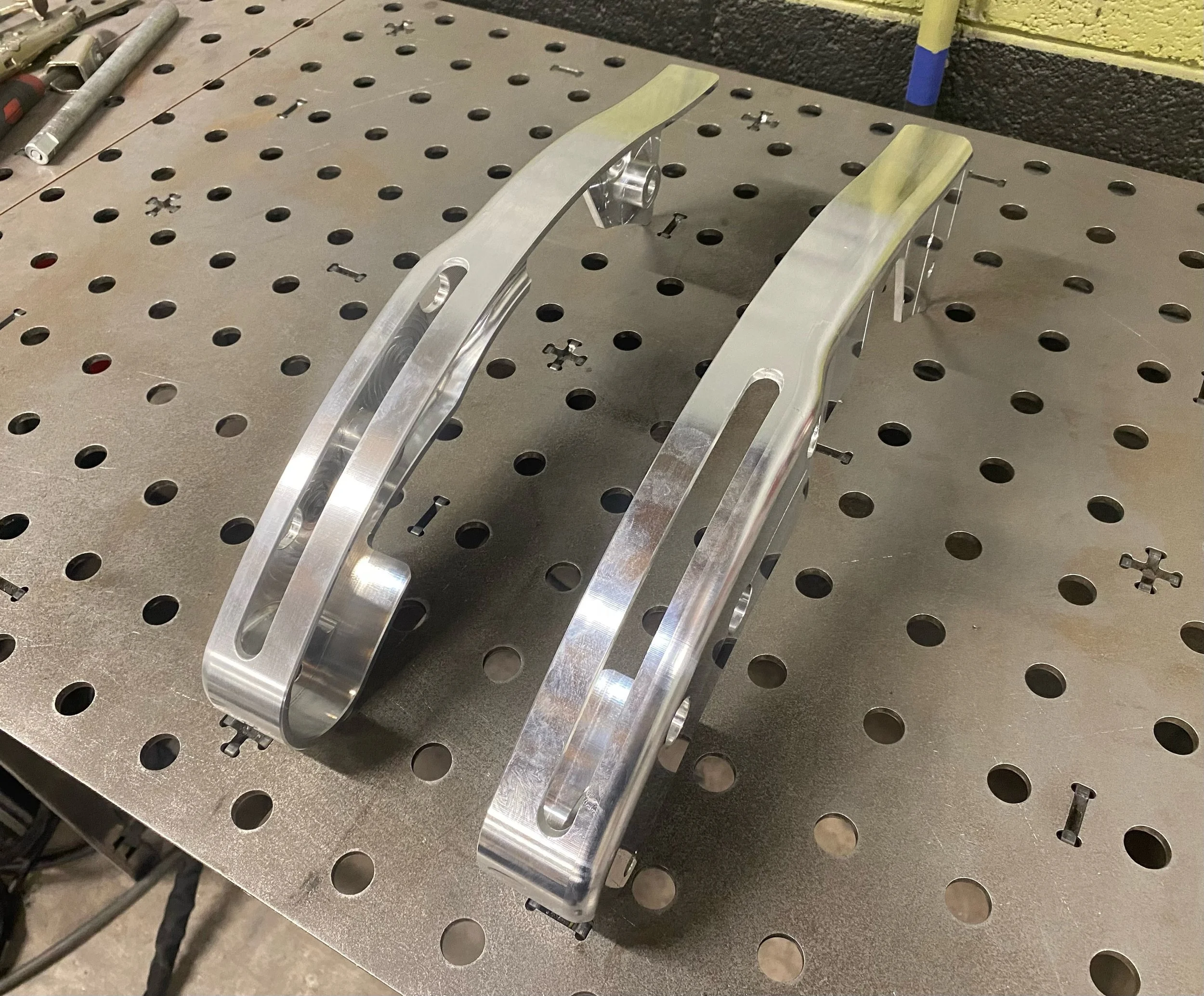 FXR Division FLT Struts 2.jpeg