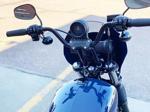 DAKOTA DIGITAL SINGLE.jpeg