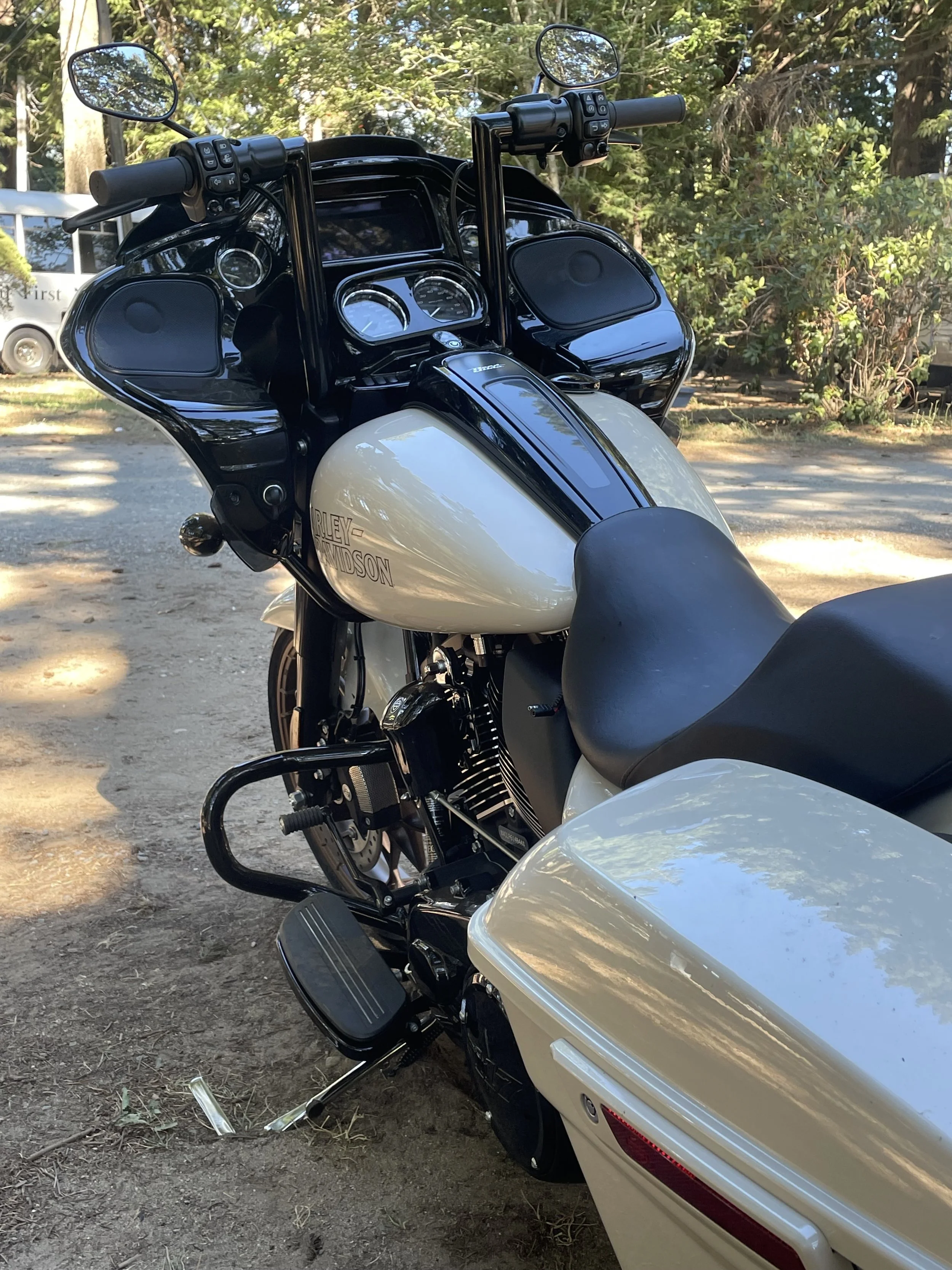 FXR DIVISION 