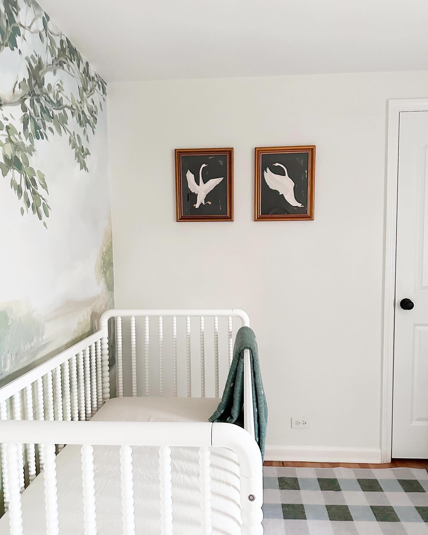 We&rsquo;re mostly done with our baby&rsquo;s gender neutral nursery, aside from some small details like filling the shelves with books and hanging a mobile. My parents were amazing and helped us get the peel and stick wall mural up 💕 The swan paint