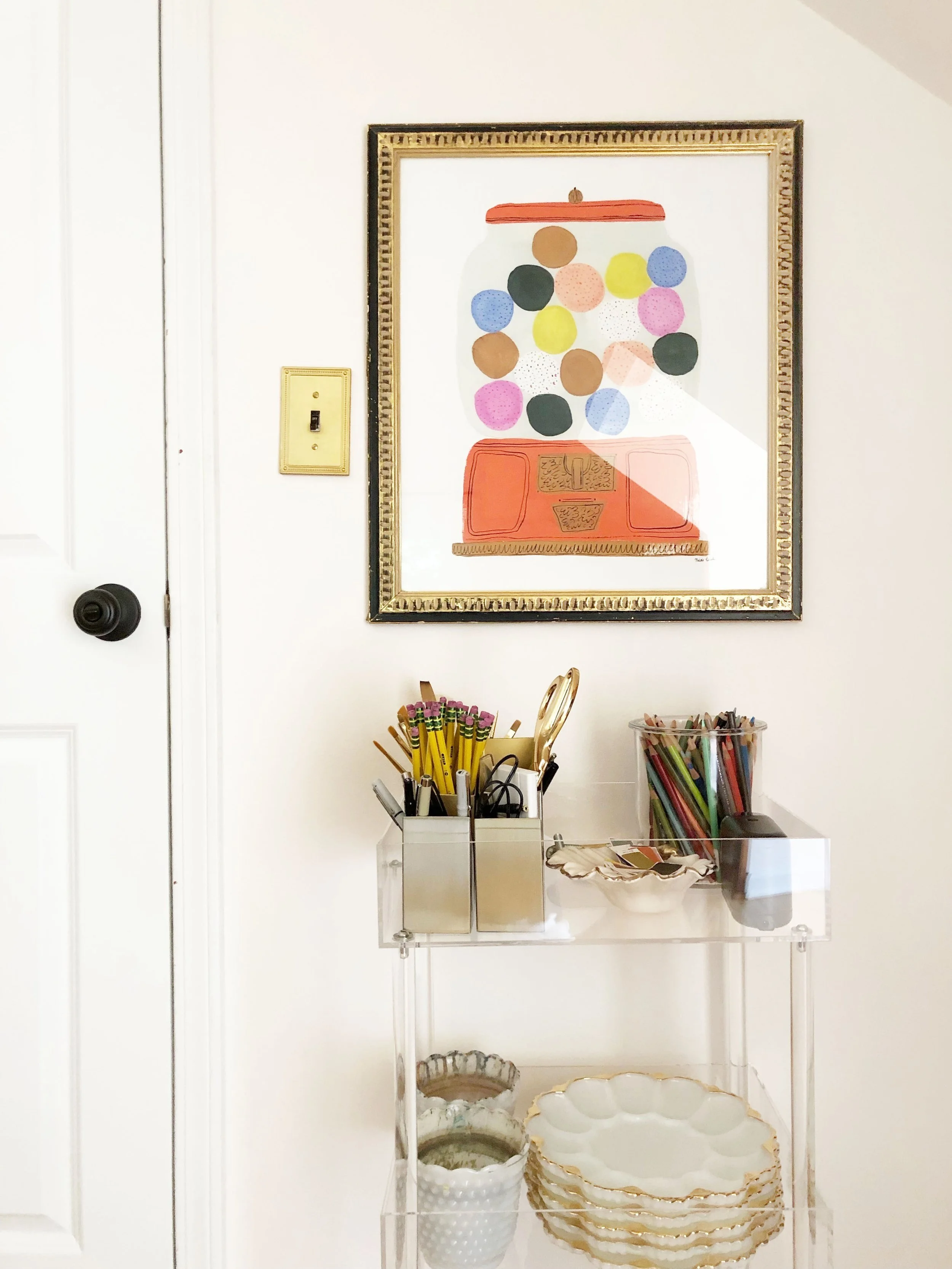 The Only 10 Things You Need to Start Your Illustration Business Today