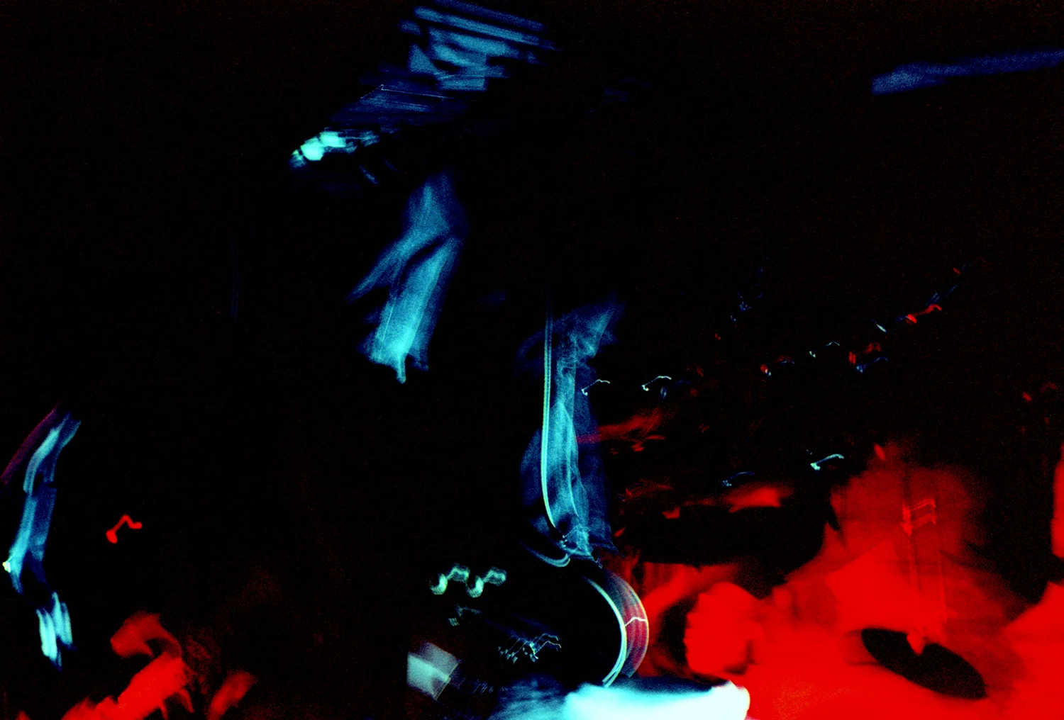 10.DYLAN_DEMARCHI_THE_SILENT_TOUR.jpg