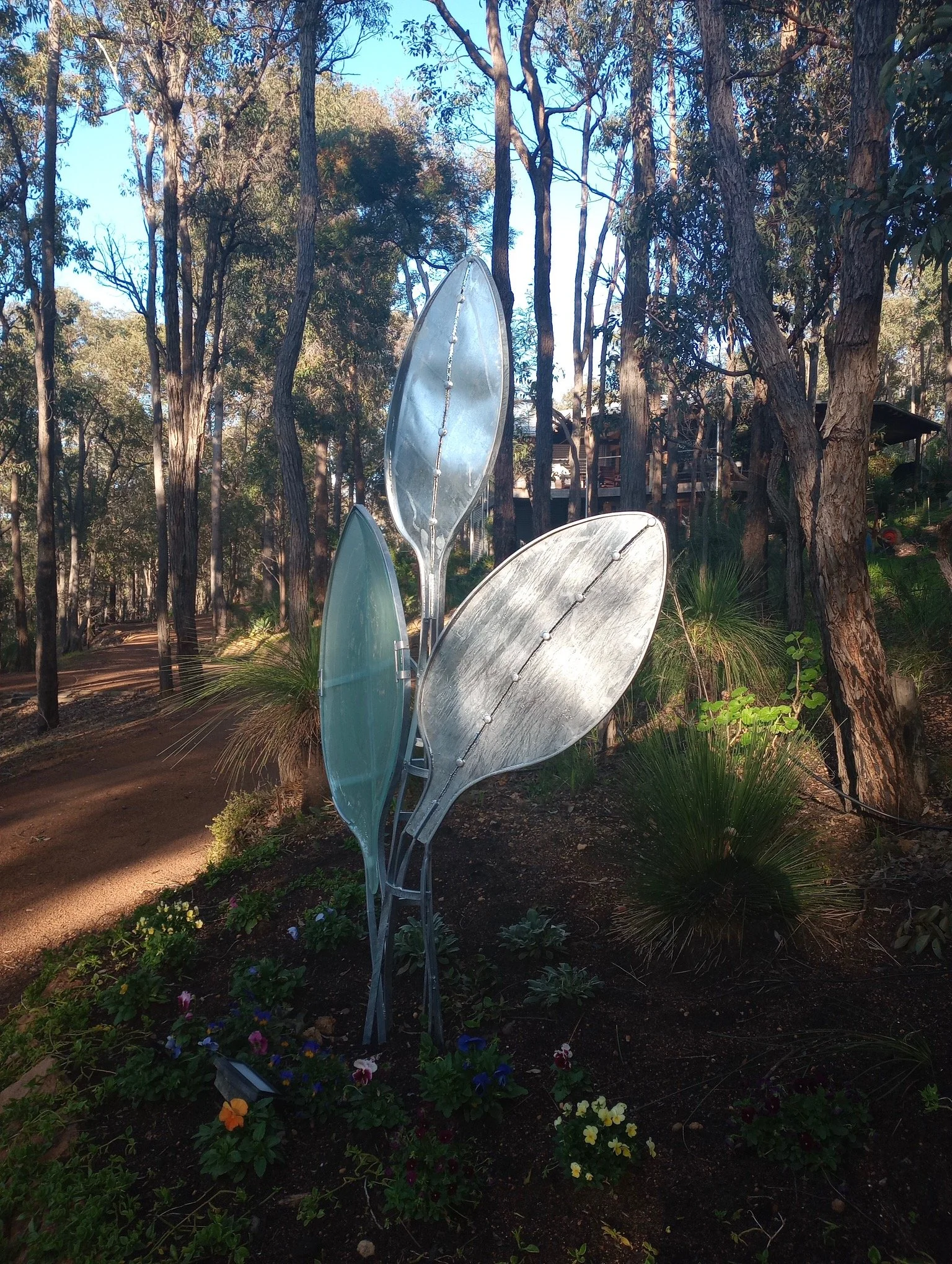 Leaf Sculpture at day