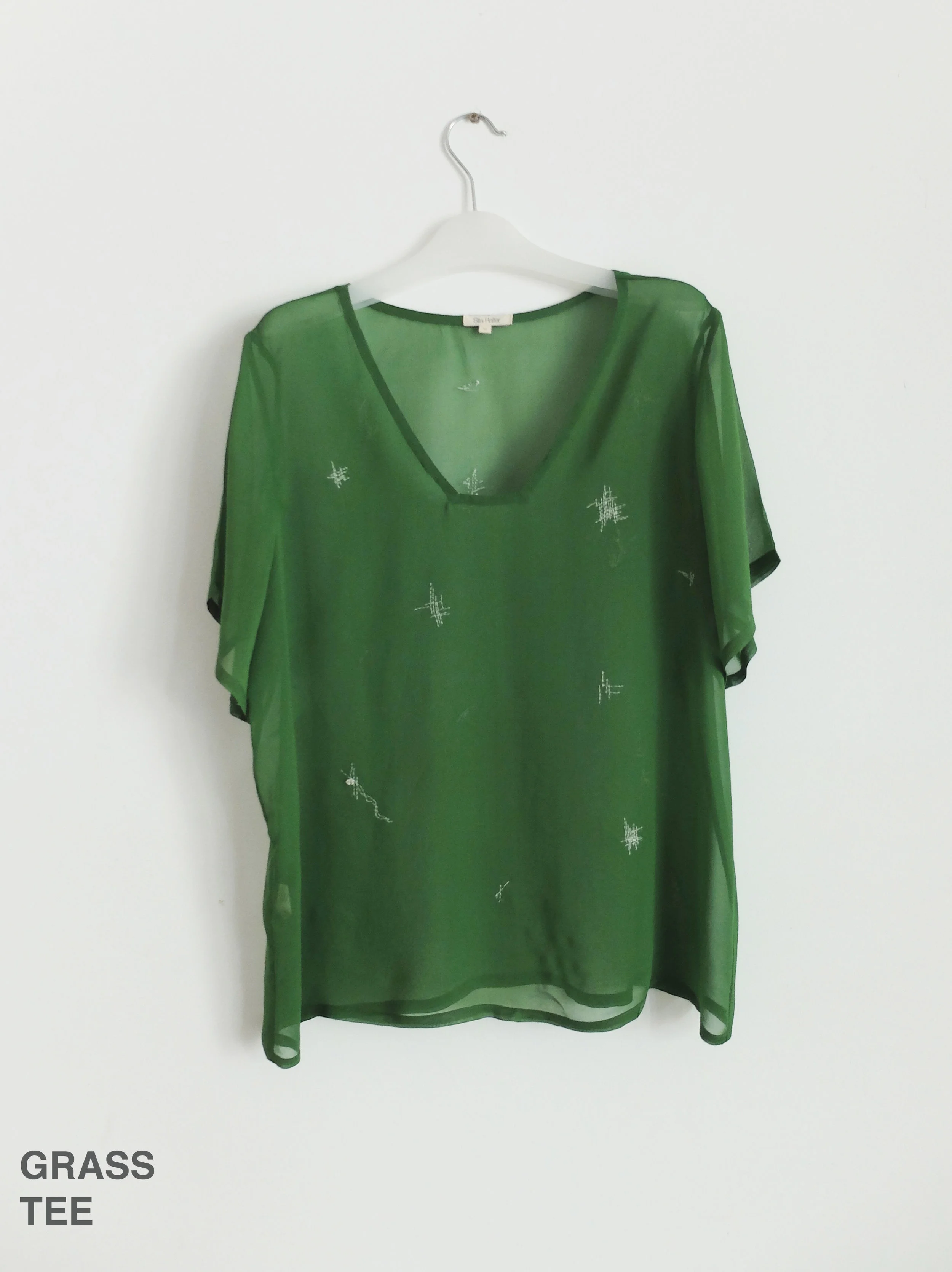 grass tee.jpg
