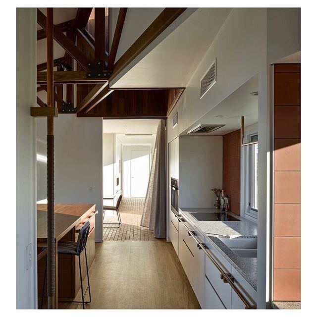 Leather bound copper rails for stability, drawer pulls as support and carefully designed storage to facilitate independent living. .
Architecture, interiors and project management by @smith_architects 
Construction by @lakconstructions 
Photography b