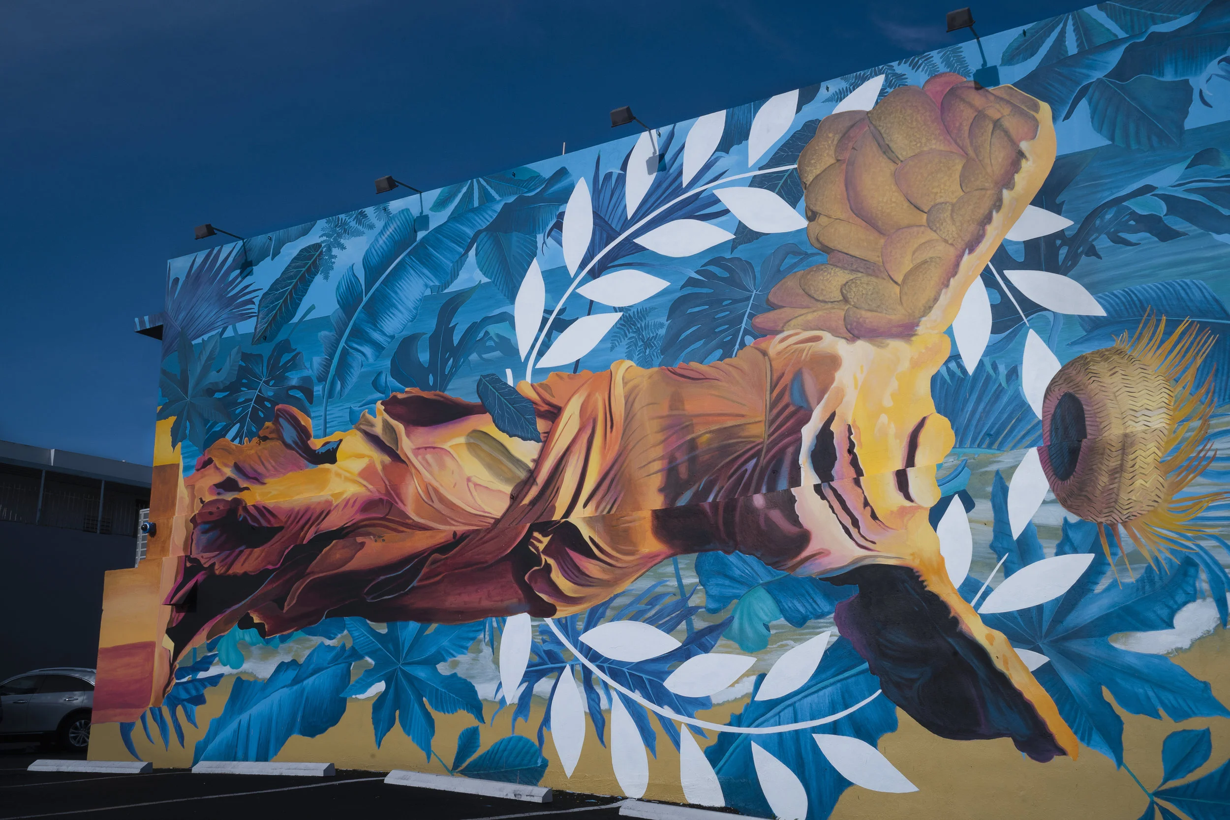 ¡Manatí en la casa!; un nuevo mural en el casco urbano revive La Atenas de Puerto Rico