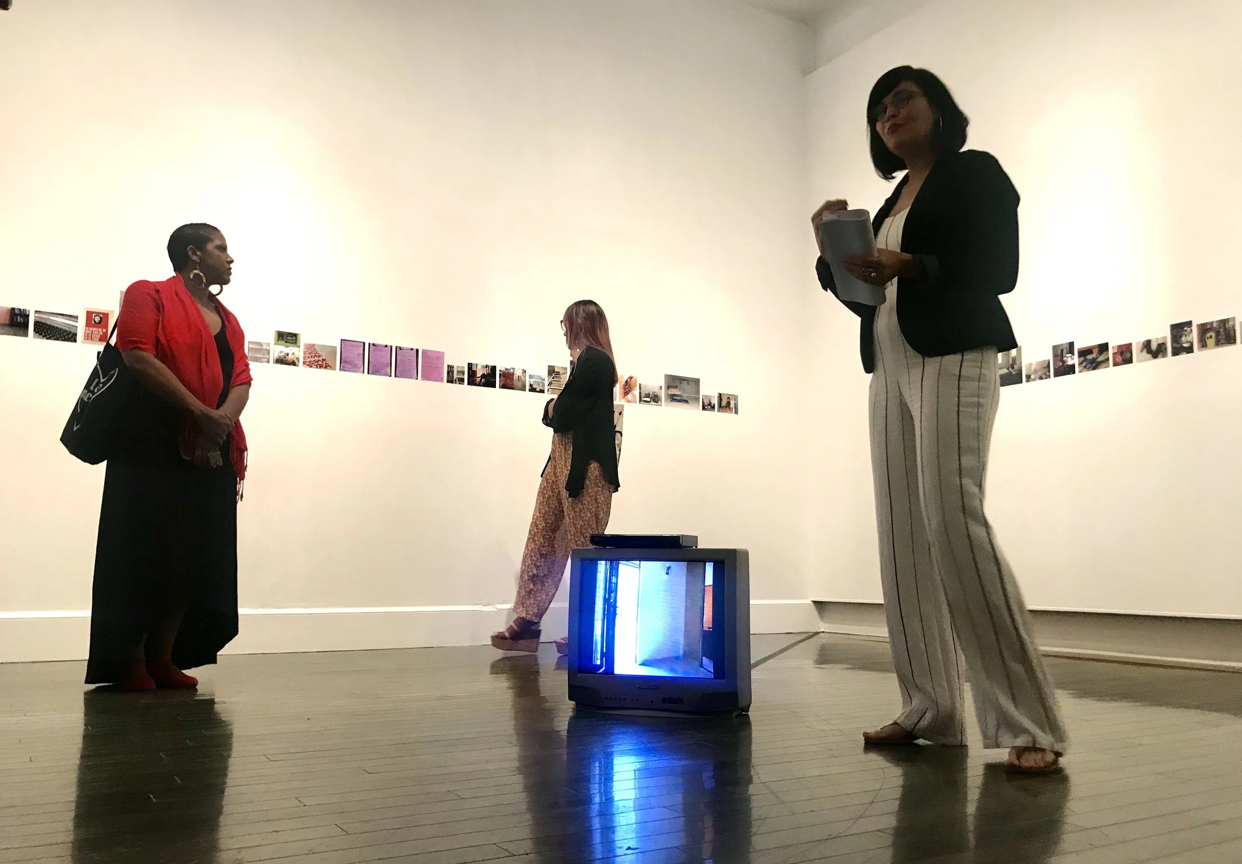 Transfeminismo y el feminismo decolonial en la nueva exhibición del MAC